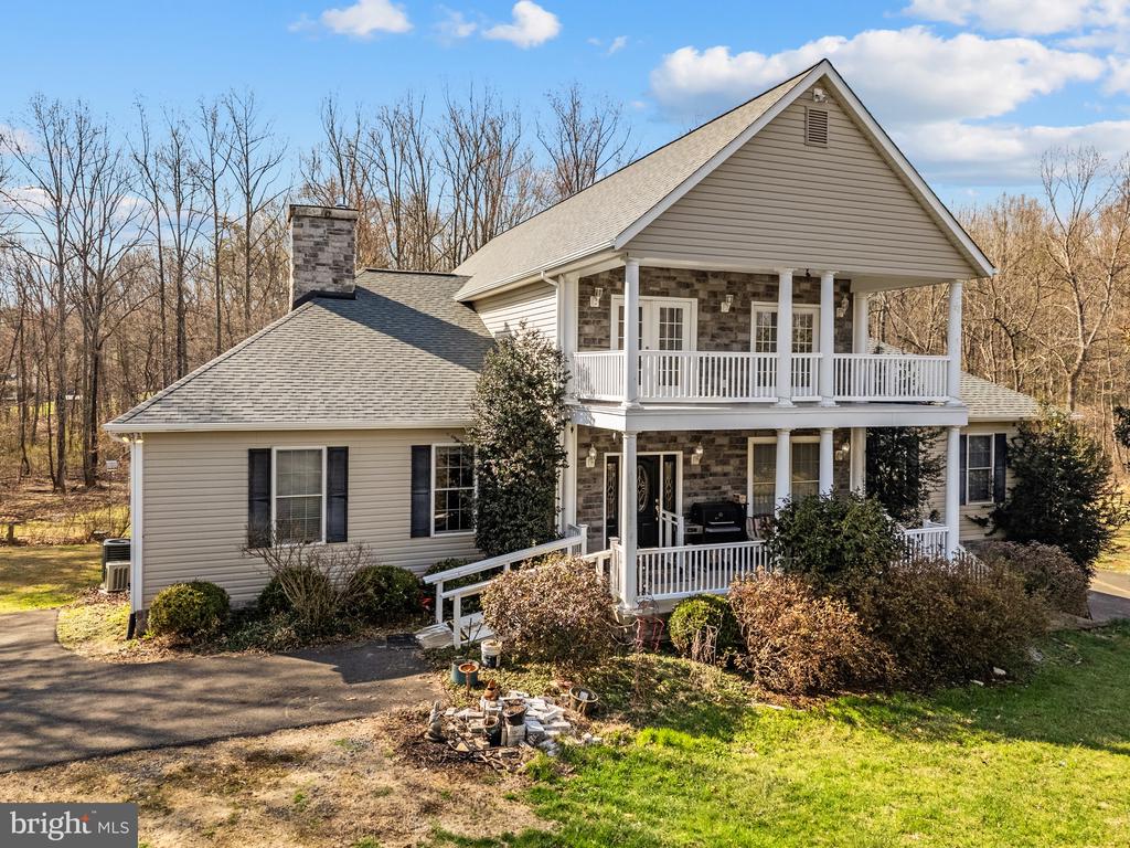 10409 LEE'S MILL RD, WARRENTON, Virginia 20186, 4 Bedrooms Bedrooms, ,6 BathroomsBathrooms,Residential,10409 LEE'S MILL RD,VAFQ2021966 MLS # VAFQ2021966