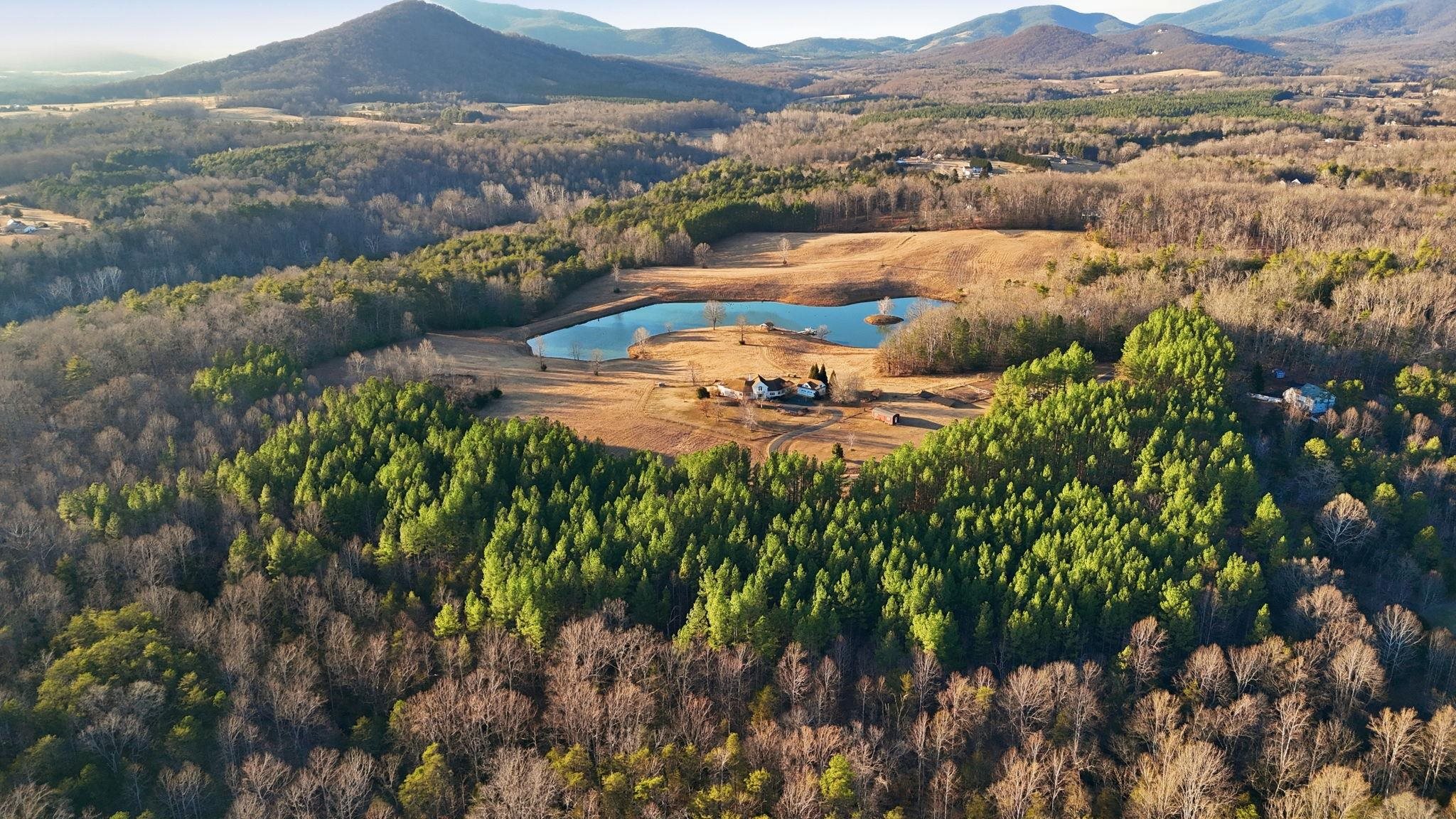 436 CHIMNEY ROCK RD, EARLYSVILLE, Virginia 22936, 4 Bedrooms Bedrooms, ,3 BathroomsBathrooms,Residential,Chimney Rock Farm,436 CHIMNEY ROCK RD,674550 MLS # 674550