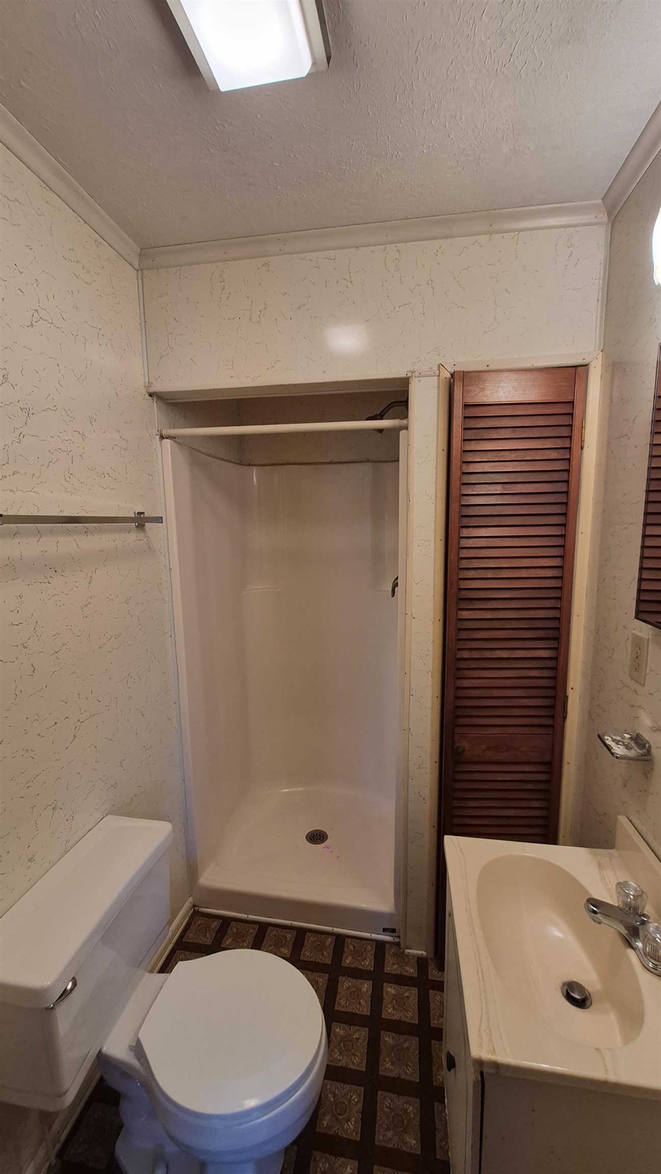 211 WATERTANK RD, MILLBORO, Virginia 24460, 2 Bedrooms Bedrooms, ,1 BathroomBathrooms,Residential,