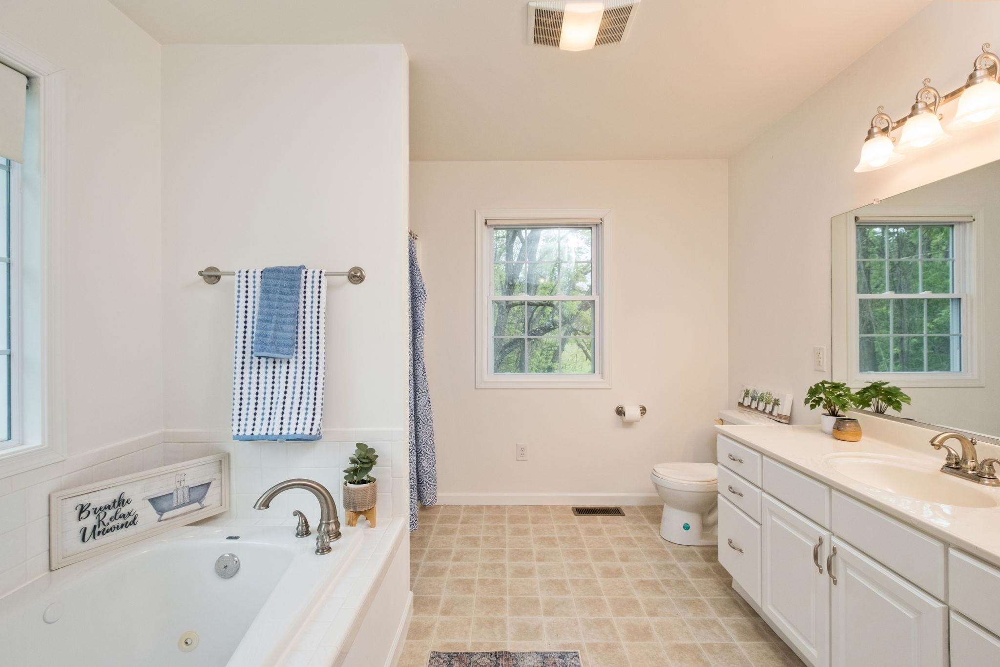 1456 NEW HOPE RD, STAUNTON, Virginia 24401, 4 Bedrooms Bedrooms, ,2 BathroomsBathrooms,Residential,1456 NEW HOPE RD,676920 MLS # 676920