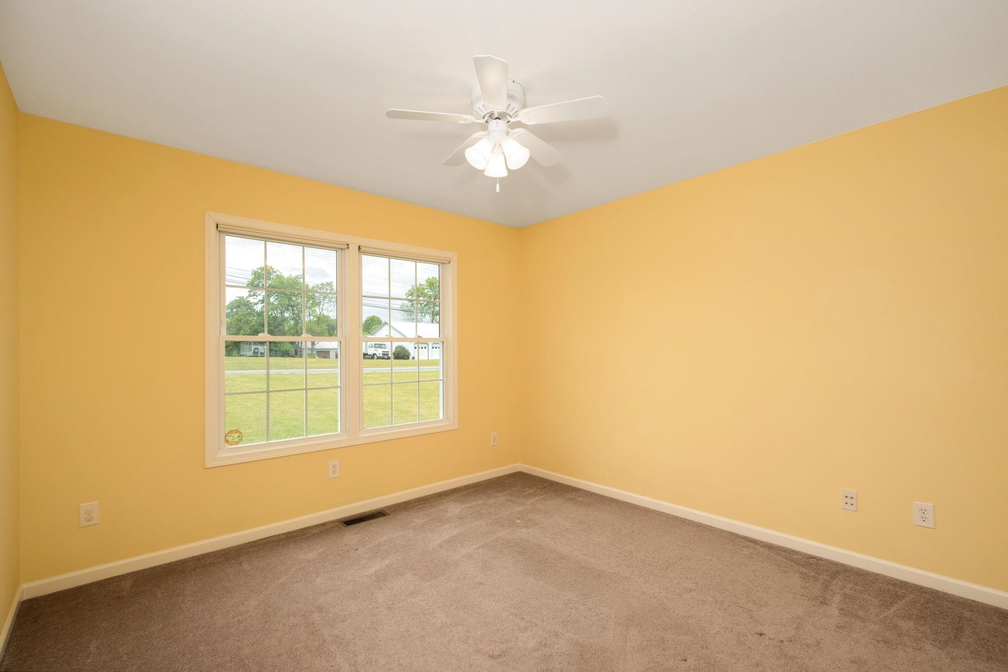 1456 NEW HOPE RD, STAUNTON, Virginia 24401, 4 Bedrooms Bedrooms, ,2 BathroomsBathrooms,Residential,1456 NEW HOPE RD,676920 MLS # 676920
