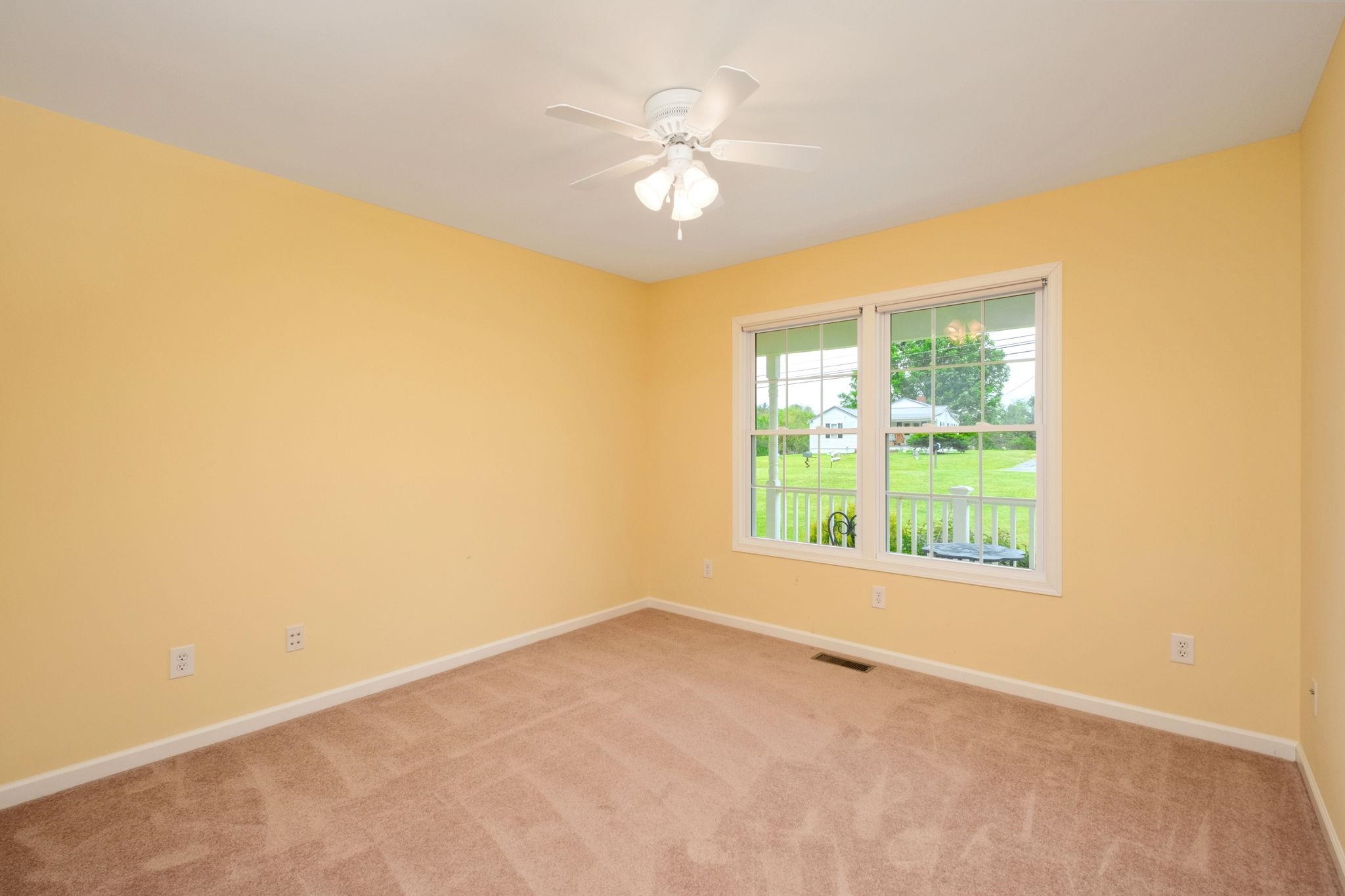 1456 NEW HOPE RD, STAUNTON, Virginia 24401, 4 Bedrooms Bedrooms, ,2 BathroomsBathrooms,Residential,1456 NEW HOPE RD,676920 MLS # 676920