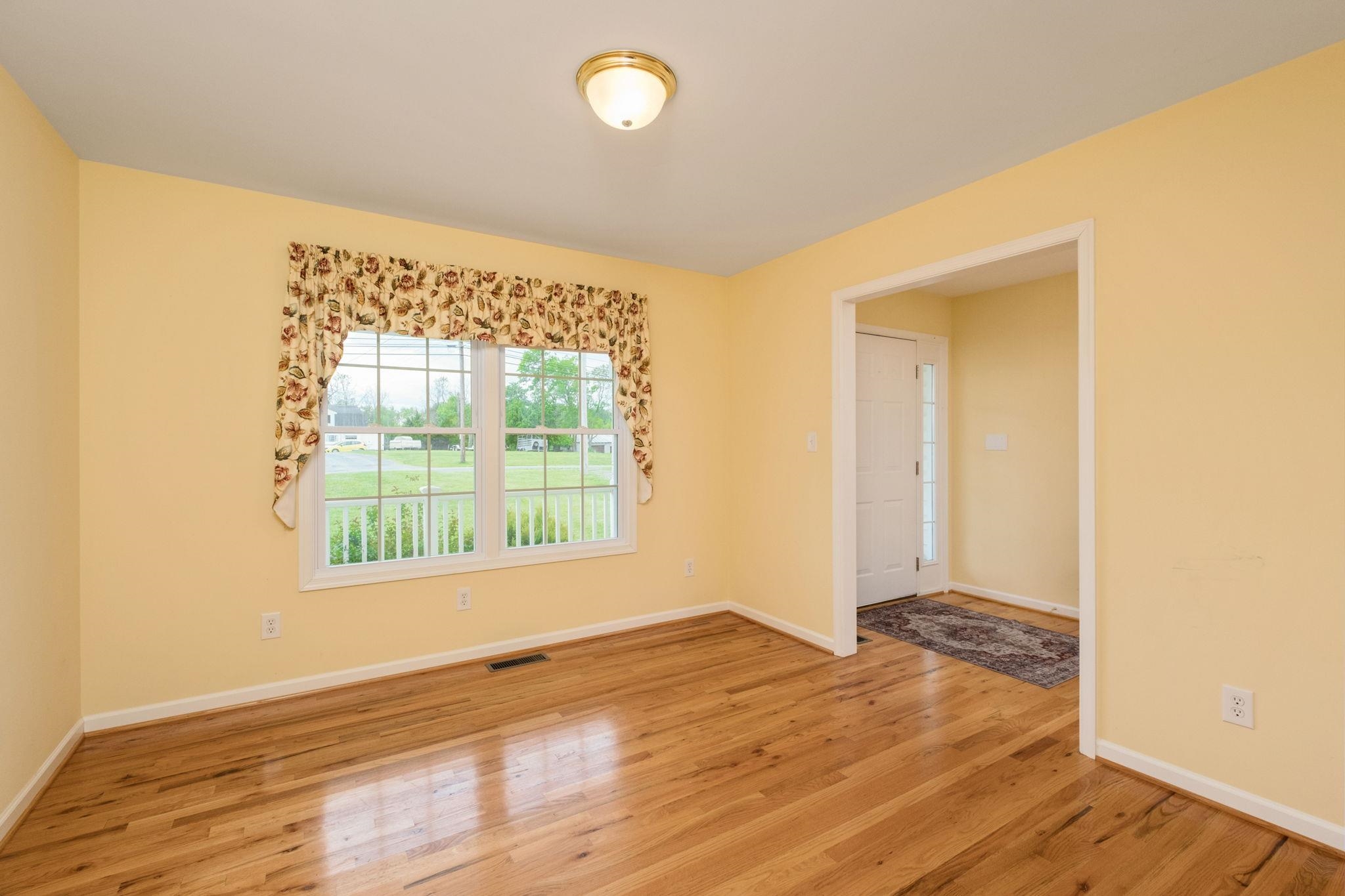 1456 NEW HOPE RD, STAUNTON, Virginia 24401, 4 Bedrooms Bedrooms, ,2 BathroomsBathrooms,Residential,1456 NEW HOPE RD,676920 MLS # 676920
