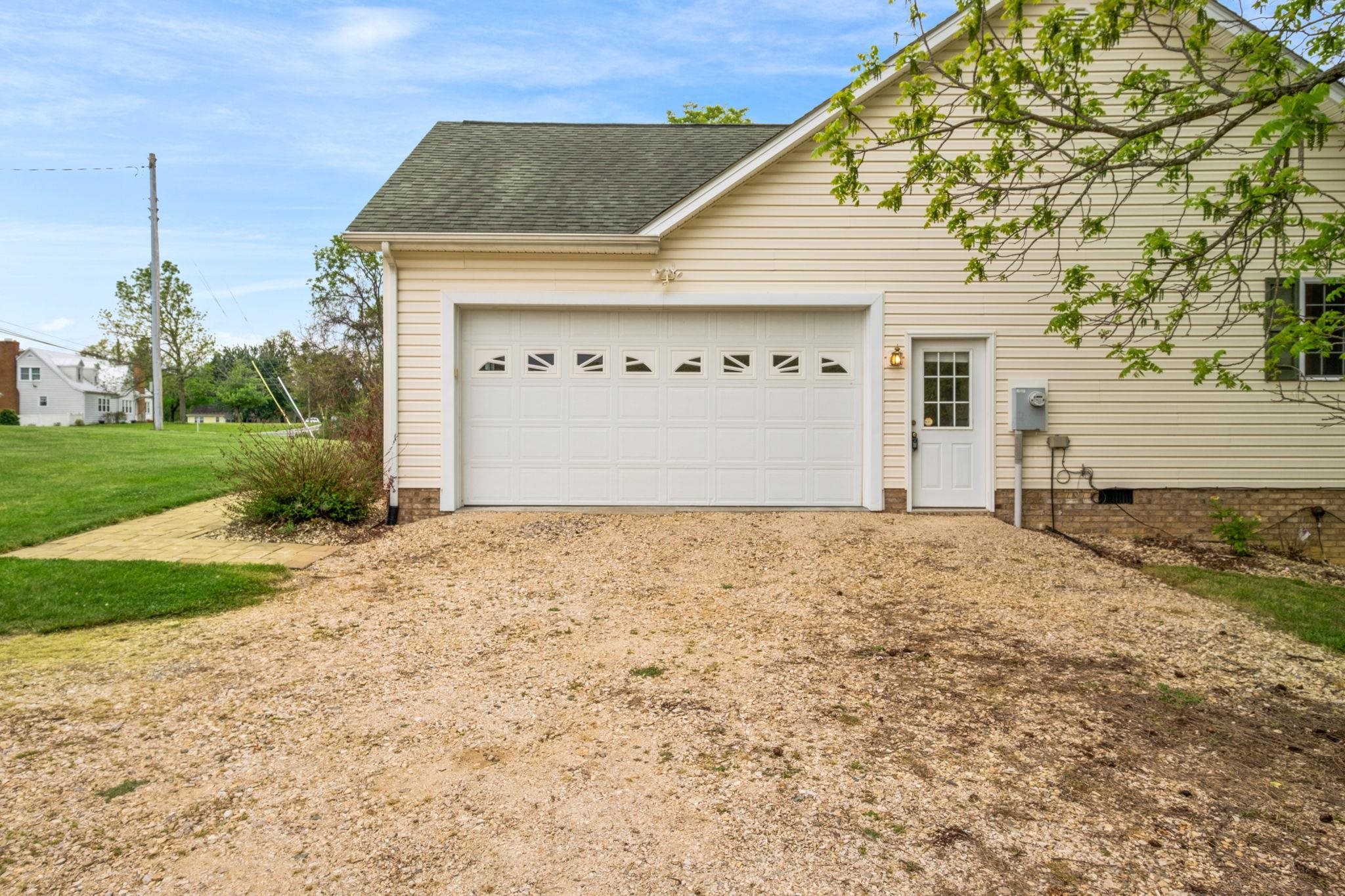1456 NEW HOPE RD, STAUNTON, Virginia 24401, 4 Bedrooms Bedrooms, ,2 BathroomsBathrooms,Residential,1456 NEW HOPE RD,676920 MLS # 676920