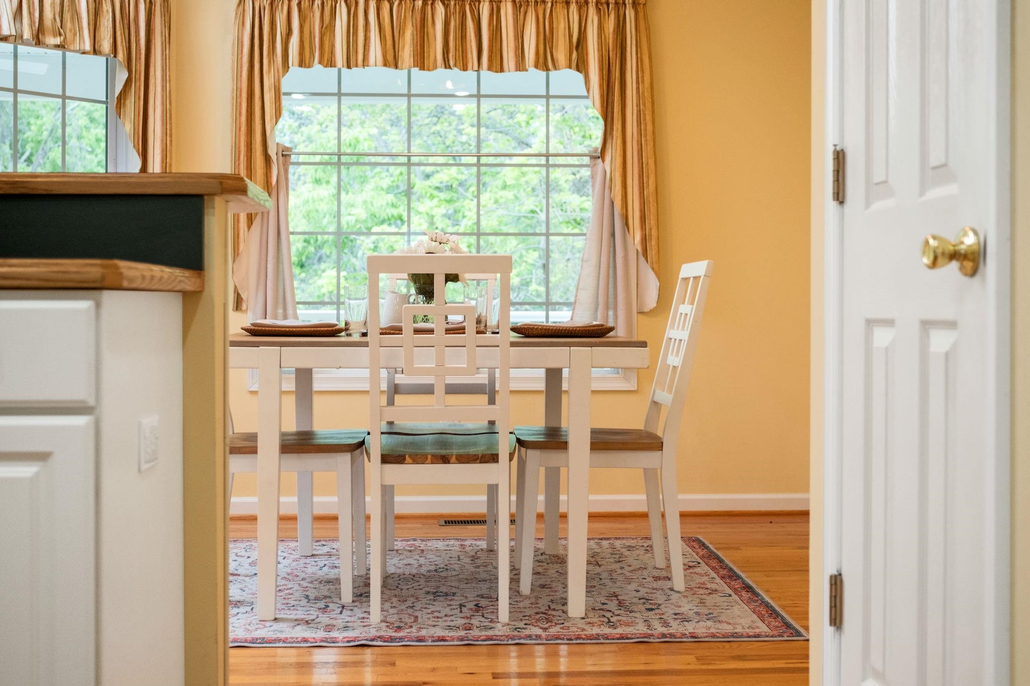 1456 NEW HOPE RD, STAUNTON, Virginia 24401, 4 Bedrooms Bedrooms, ,2 BathroomsBathrooms,Residential,1456 NEW HOPE RD,676920 MLS # 676920