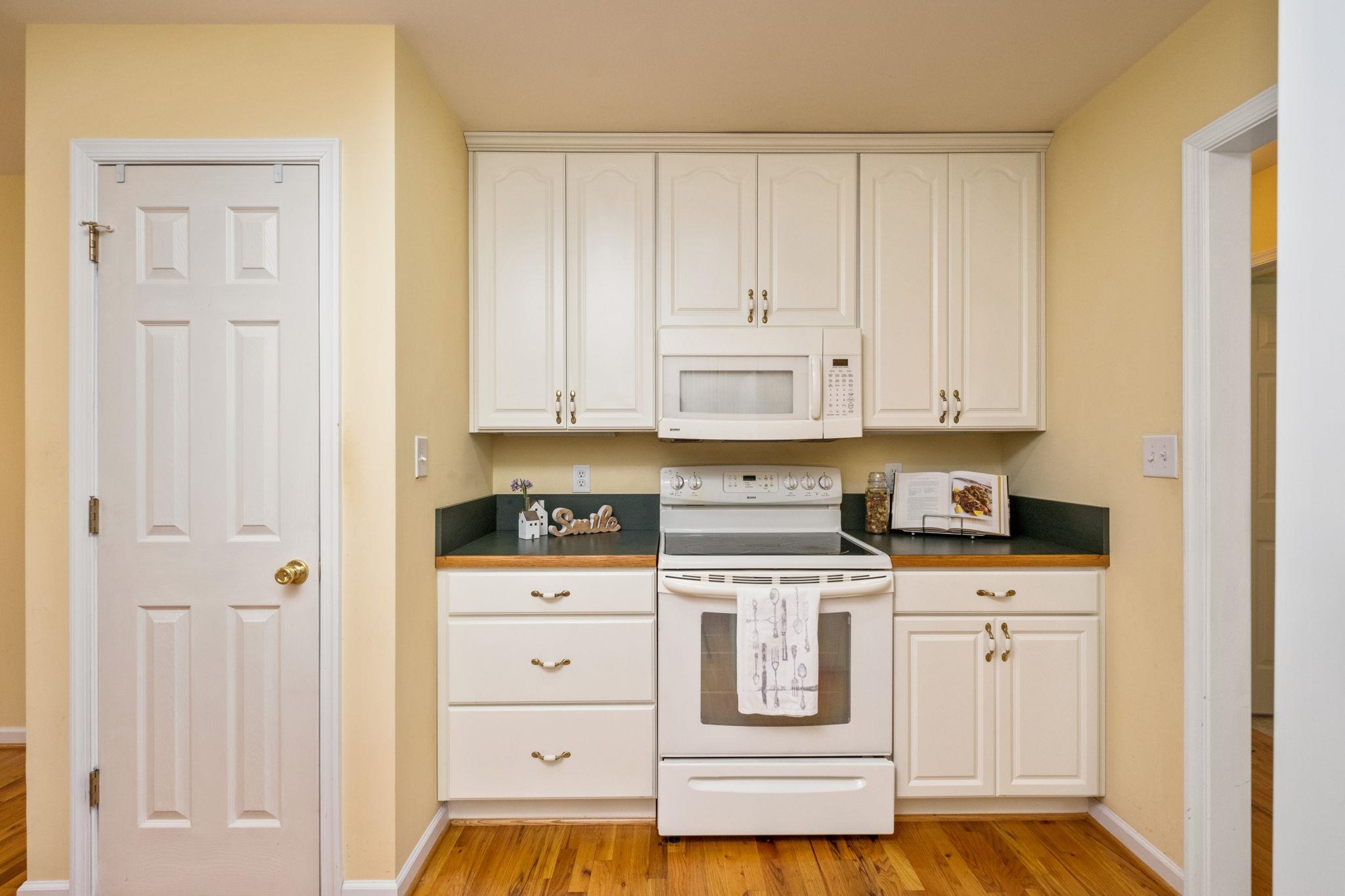 1456 NEW HOPE RD, STAUNTON, Virginia 24401, 4 Bedrooms Bedrooms, ,2 BathroomsBathrooms,Residential,1456 NEW HOPE RD,676920 MLS # 676920