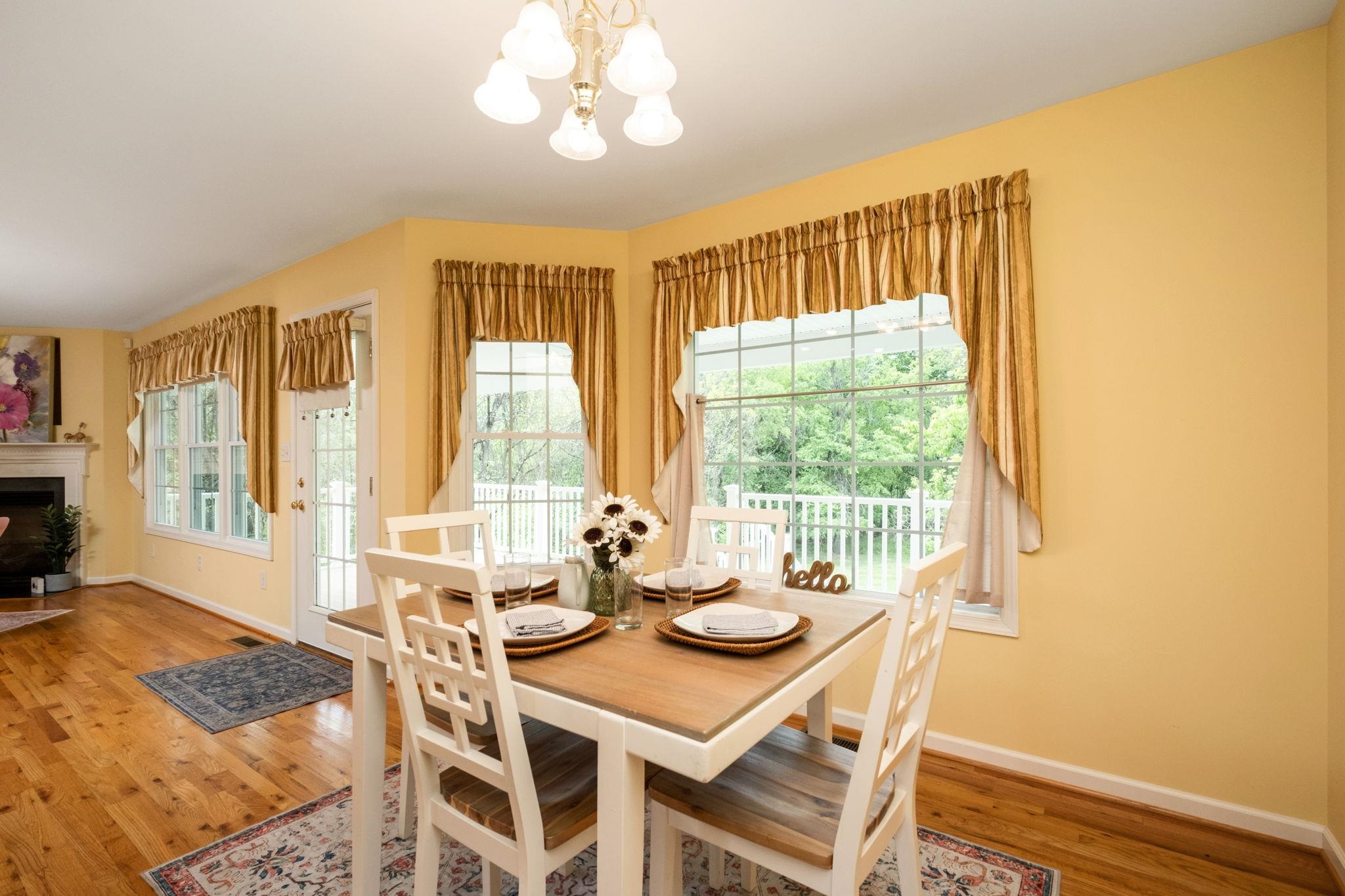 1456 NEW HOPE RD, STAUNTON, Virginia 24401, 4 Bedrooms Bedrooms, ,2 BathroomsBathrooms,Residential,1456 NEW HOPE RD,676920 MLS # 676920