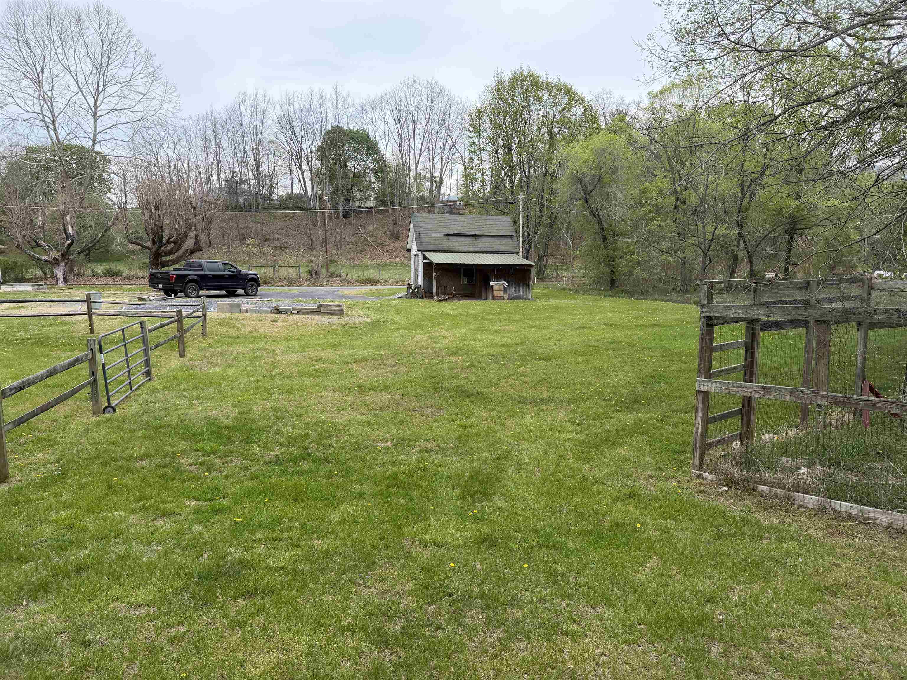64 AUGUSTA SPRINGS RD, CRAIGSVILLE, Virginia 24401, 3 Bedrooms Bedrooms, ,1 BathroomBathrooms,Residential,062A 1 65 062A 1 66 062A 1 62A,64 AUGUSTA SPRINGS RD,676922 MLS # 676922