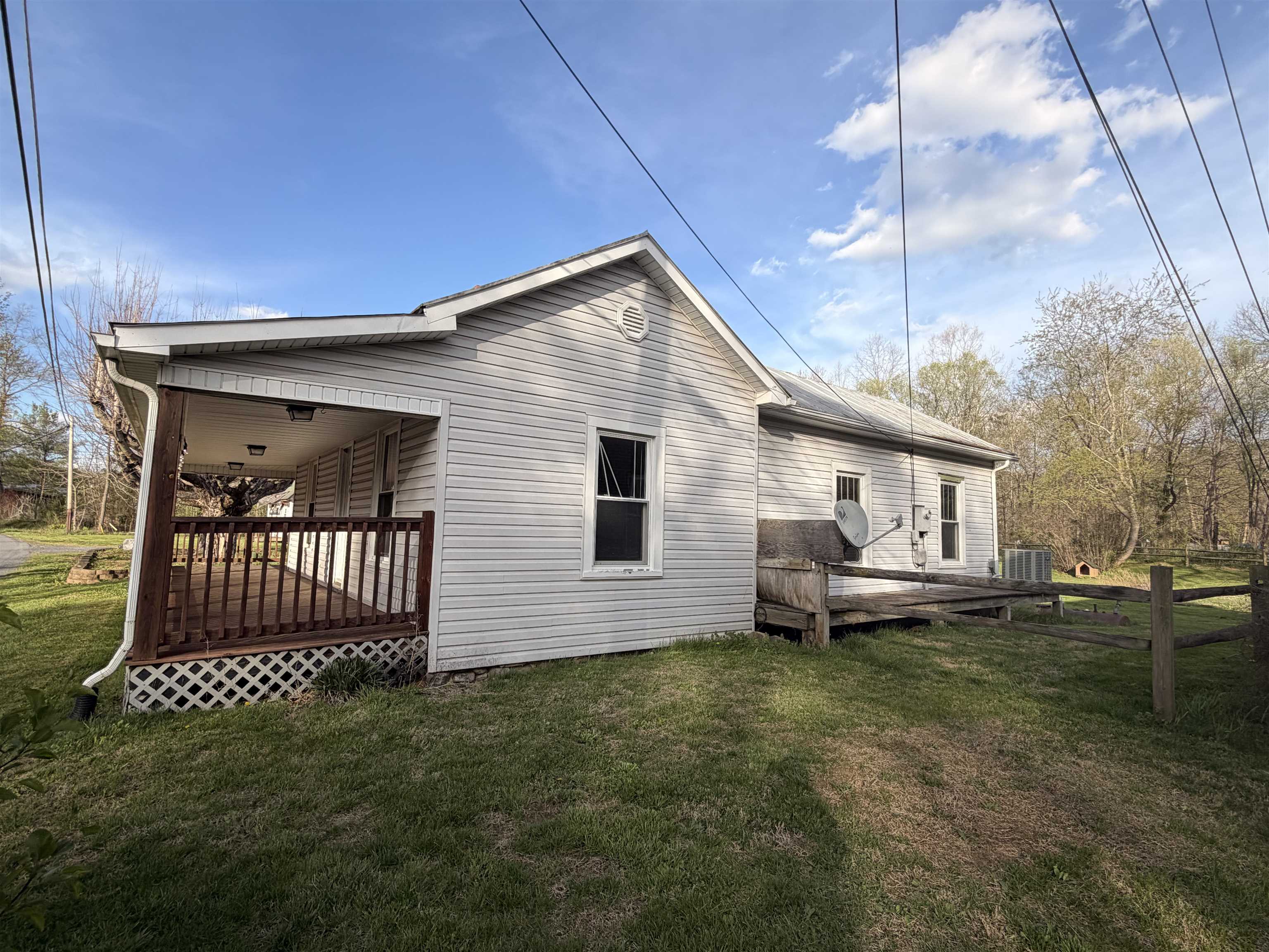 64 AUGUSTA SPRINGS RD, CRAIGSVILLE, Virginia 24401, 3 Bedrooms Bedrooms, ,1 BathroomBathrooms,Residential,062A 1 65 062A 1 66 062A 1 62A,64 AUGUSTA SPRINGS RD,676922 MLS # 676922