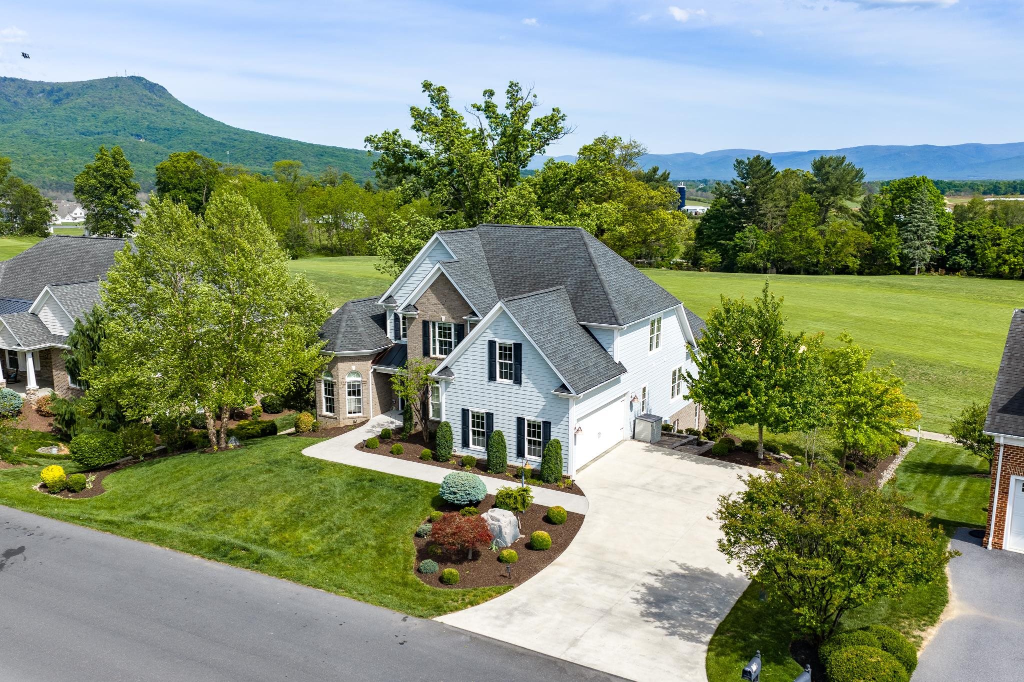 885 CLAREMONT AVE, ROCKINGHAM, Virginia 22801, 6 Bedrooms Bedrooms, ,3 BathroomsBathrooms,Residential,885 CLAREMONT AVE,676927 MLS # 676927