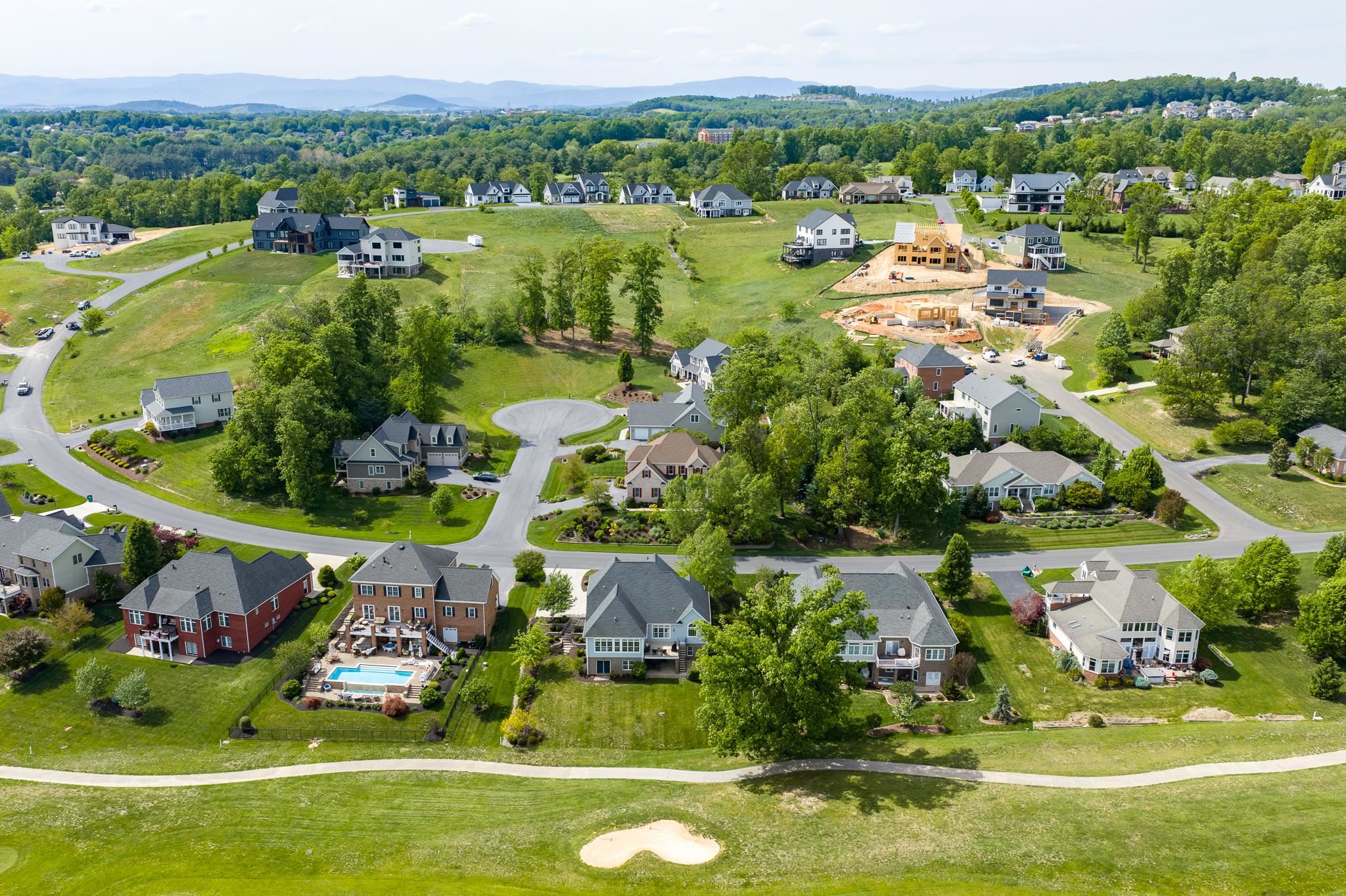 885 CLAREMONT AVE, ROCKINGHAM, Virginia 22801, 6 Bedrooms Bedrooms, ,3 BathroomsBathrooms,Residential,885 CLAREMONT AVE,676927 MLS # 676927
