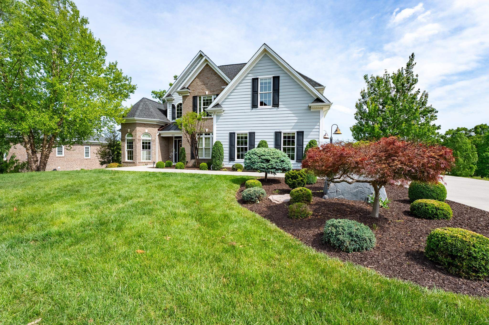 885 CLAREMONT AVE, ROCKINGHAM, Virginia 22801, 6 Bedrooms Bedrooms, ,3 BathroomsBathrooms,Residential,885 CLAREMONT AVE,676927 MLS # 676927