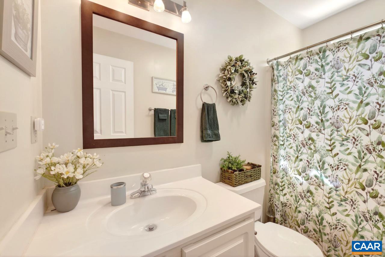 1045 WINTERGREEN LN, CHARLOTTESVILLE, Virginia 22903, 3 Bedrooms Bedrooms, ,2 BathroomsBathrooms,Residential,1045 WINTERGREEN LN,676931 MLS # 676931 1045 WINTERGREEN LN, CHARLOTTESVILLE, Virginia 22903, 3 Bedrooms Bedrooms, ,2 BathroomsBathrooms,Residential,1045 WINTERGREEN LN,676931 MLS # 676931