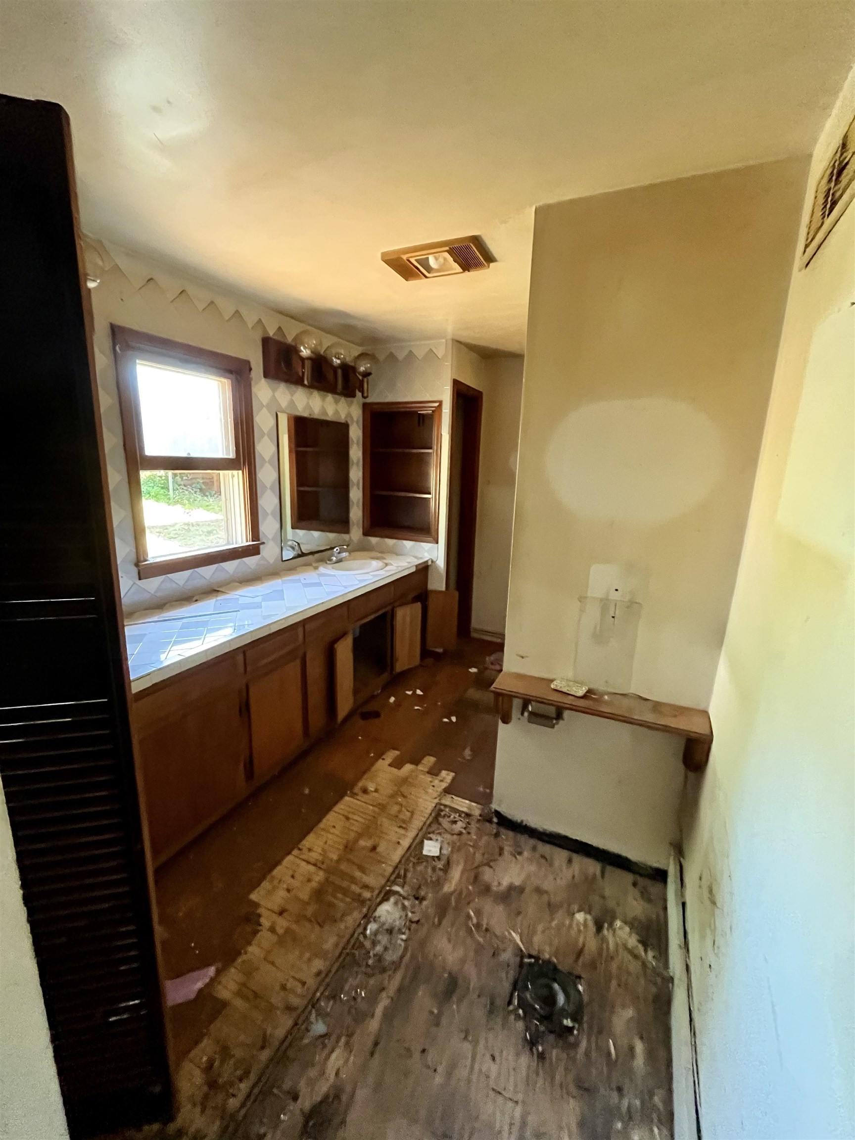5003 ALBERENE RD, NORTH GARDEN, Virginia 22959, 2 Bedrooms Bedrooms, ,1 BathroomBathrooms,Residential,5003 ALBERENE RD,676933 MLS # 676933 5003 ALBERENE RD, NORTH GARDEN, Virginia 22959, 2 Bedrooms Bedrooms, ,1 BathroomBathrooms,Residential,5003 ALBERENE RD,676933 MLS # 676933