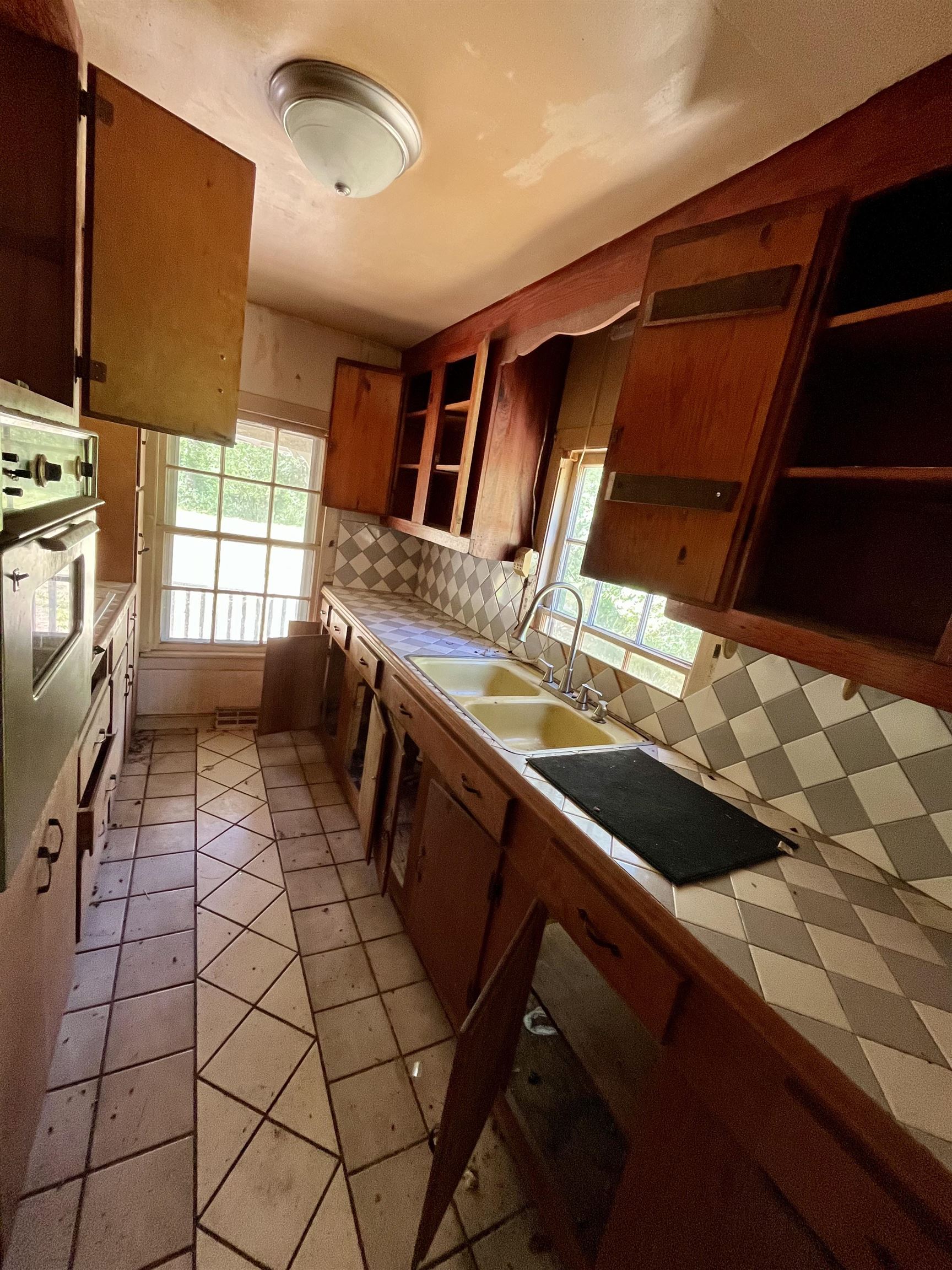 5003 ALBERENE RD, NORTH GARDEN, Virginia 22959, 2 Bedrooms Bedrooms, ,1 BathroomBathrooms,Residential,5003 ALBERENE RD,676933 MLS # 676933 5003 ALBERENE RD, NORTH GARDEN, Virginia 22959, 2 Bedrooms Bedrooms, ,1 BathroomBathrooms,Residential,5003 ALBERENE RD,676933 MLS # 676933