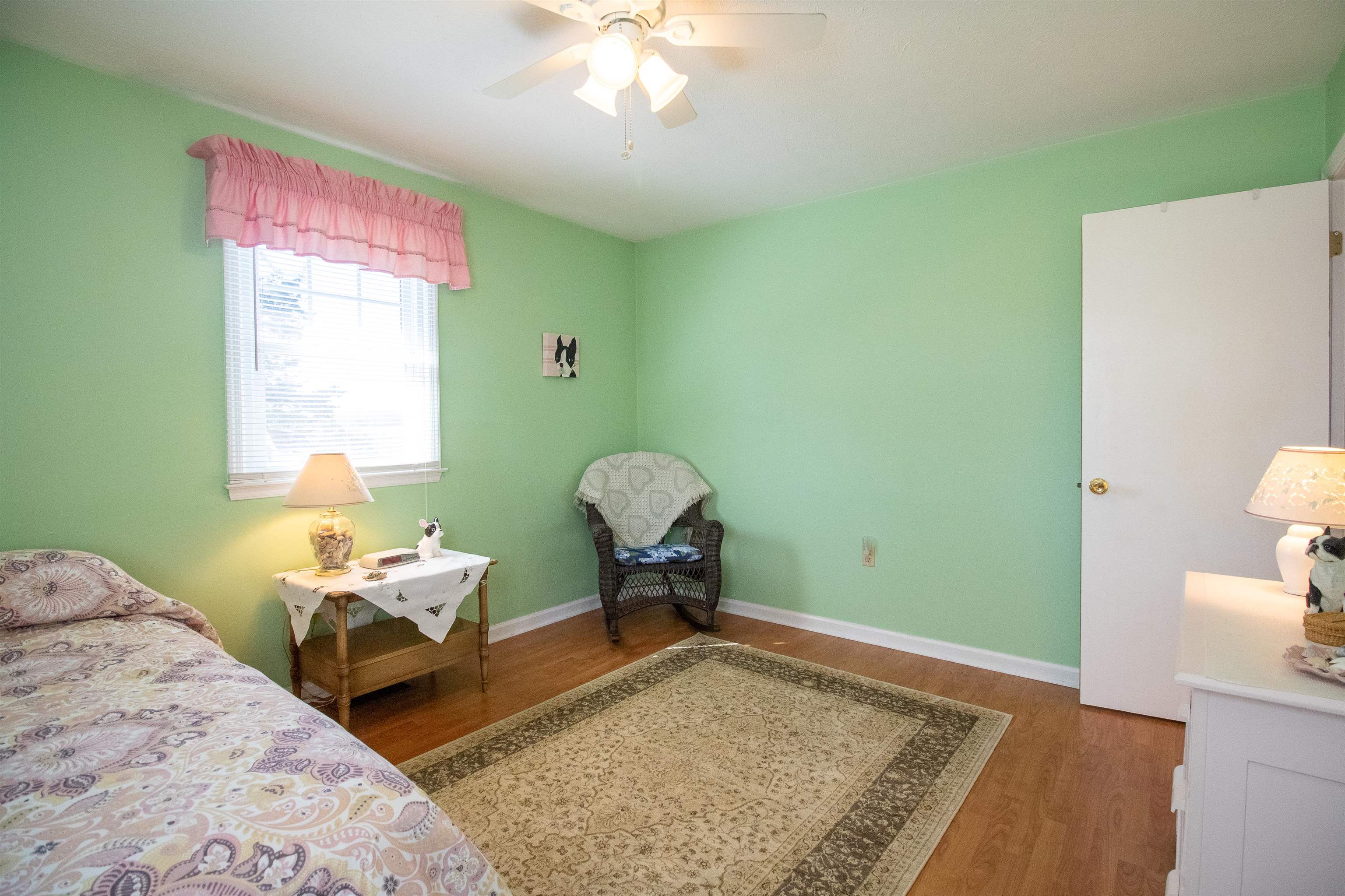 129 GREENVIEW DR, STAUNTON, Virginia 24401, 3 Bedrooms Bedrooms, ,2 BathroomsBathrooms,Residential,129 GREENVIEW DR,676934 MLS # 676934