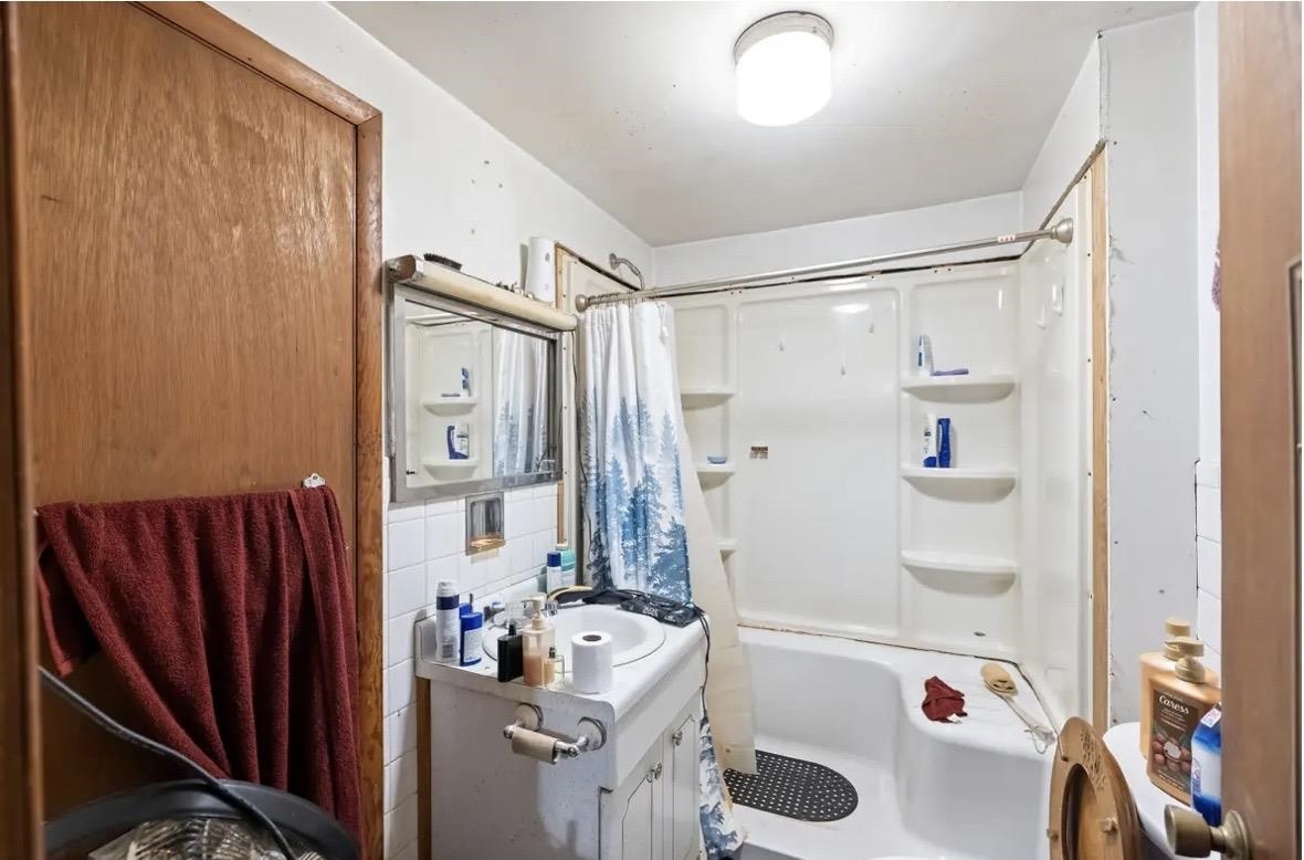 394 RIDGE RD, FAIRFIELD, Virginia 24435, 2 Bedrooms Bedrooms, ,1 BathroomBathrooms,Residential,394 RIDGE RD,676935 MLS # 676935 394 RIDGE RD, FAIRFIELD, Virginia 24435, 2 Bedrooms Bedrooms, ,1 BathroomBathrooms,Residential,394 RIDGE RD,676935 MLS # 676935