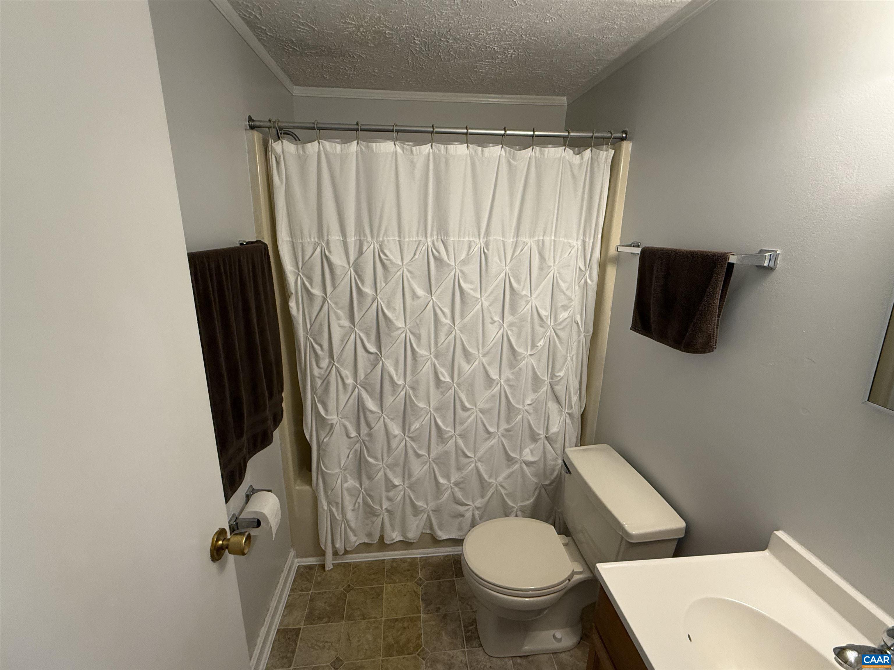 2002 OLIVER CREEK RD, TROY, Virginia 22974, 3 Bedrooms Bedrooms, ,2 BathroomsBathrooms,Residential,Micro Homestead,2002 OLIVER CREEK RD,676938 MLS # 676938