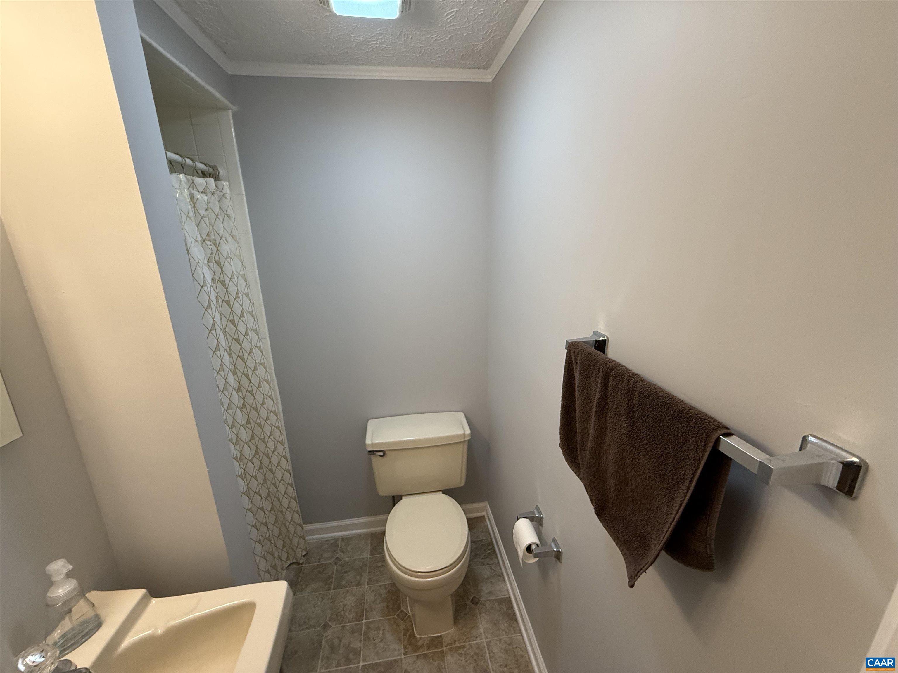 2002 OLIVER CREEK RD, TROY, Virginia 22974, 3 Bedrooms Bedrooms, ,2 BathroomsBathrooms,Residential,Micro Homestead,2002 OLIVER CREEK RD,676938 MLS # 676938