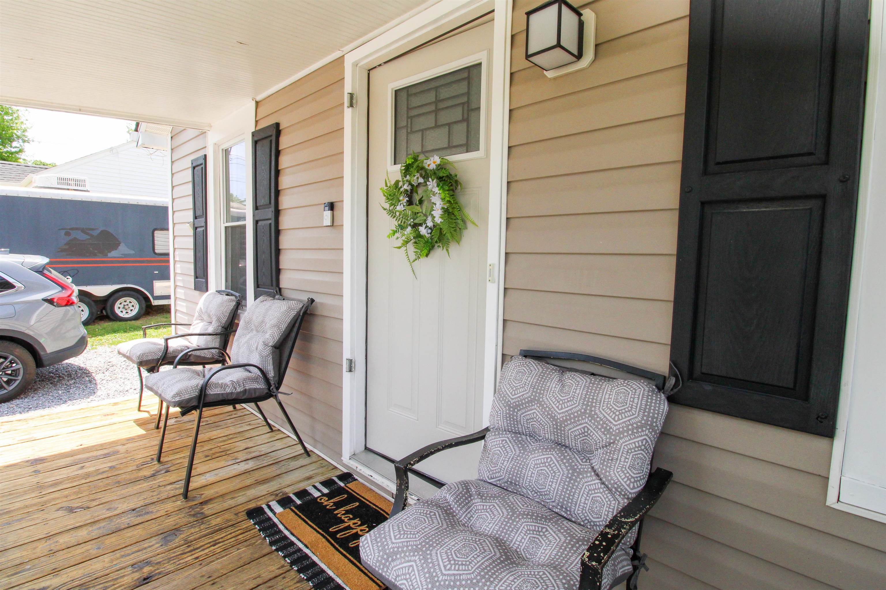 102 EAST AVE, STAUNTON, Virginia 24401, 2 Bedrooms Bedrooms, ,1 BathroomBathrooms,Residential,102 EAST AVE,676940 MLS # 676940