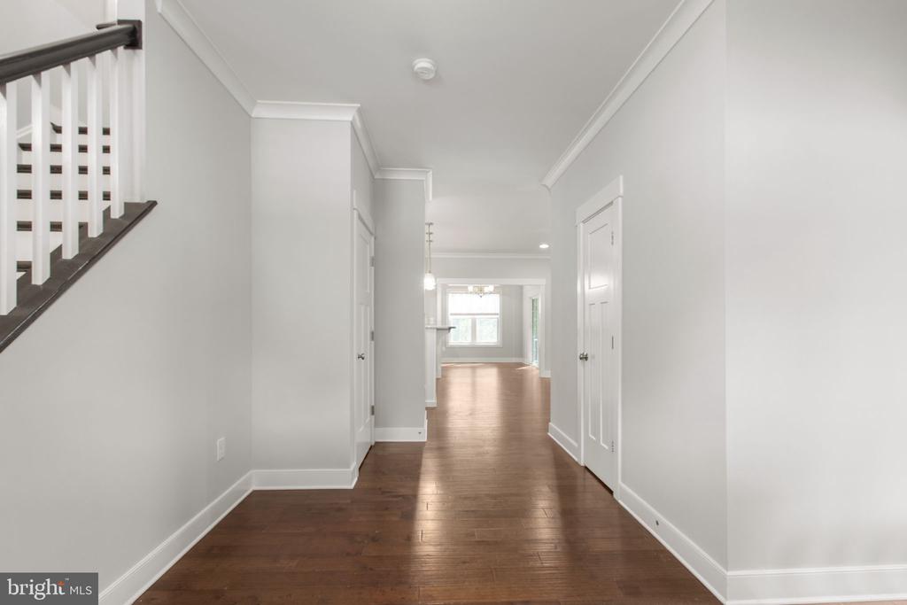 2518 REGENCY DR, FREDERICKSBURG, Virginia 22408, 4 Bedrooms Bedrooms, ,2 BathroomsBathrooms,Residential,2518 REGENCY DR,VASP2040568 MLS # VASP2040568