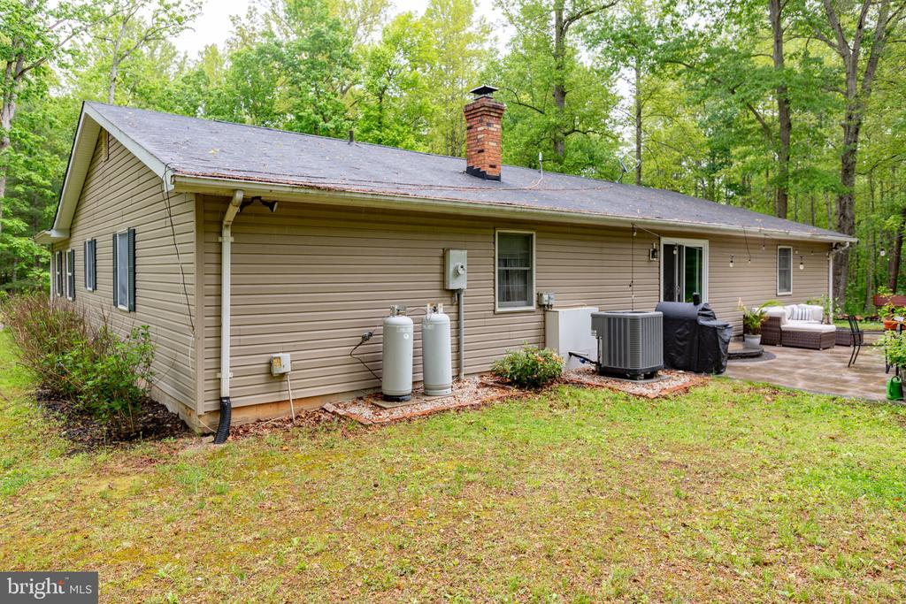 4281 BEAR BUG LN, BEALETON, Virginia 22712, 3 Bedrooms Bedrooms, ,2 BathroomsBathrooms,Residential,4281 BEAR BUG LN,VAFQ2021838 MLS # VAFQ2021838