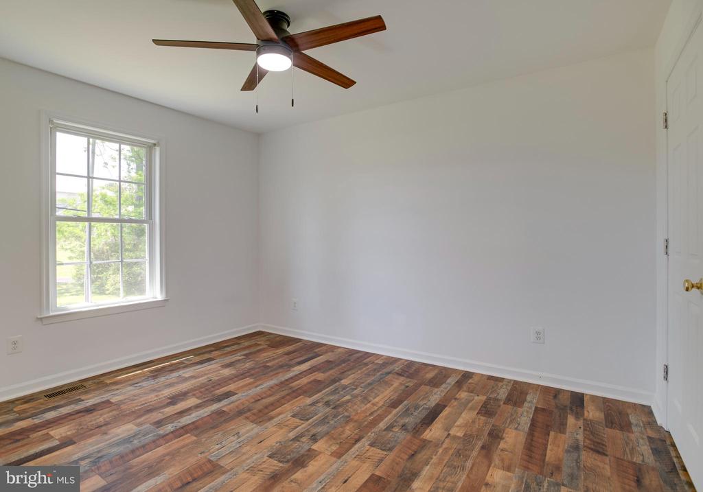 9123 OLD TURNPIKE RD, CULPEPER, Virginia 22701, 4 Bedrooms Bedrooms, ,2 BathroomsBathrooms,Residential,9123 OLD TURNPIKE RD,VACU2013598 MLS # VACU2013598
