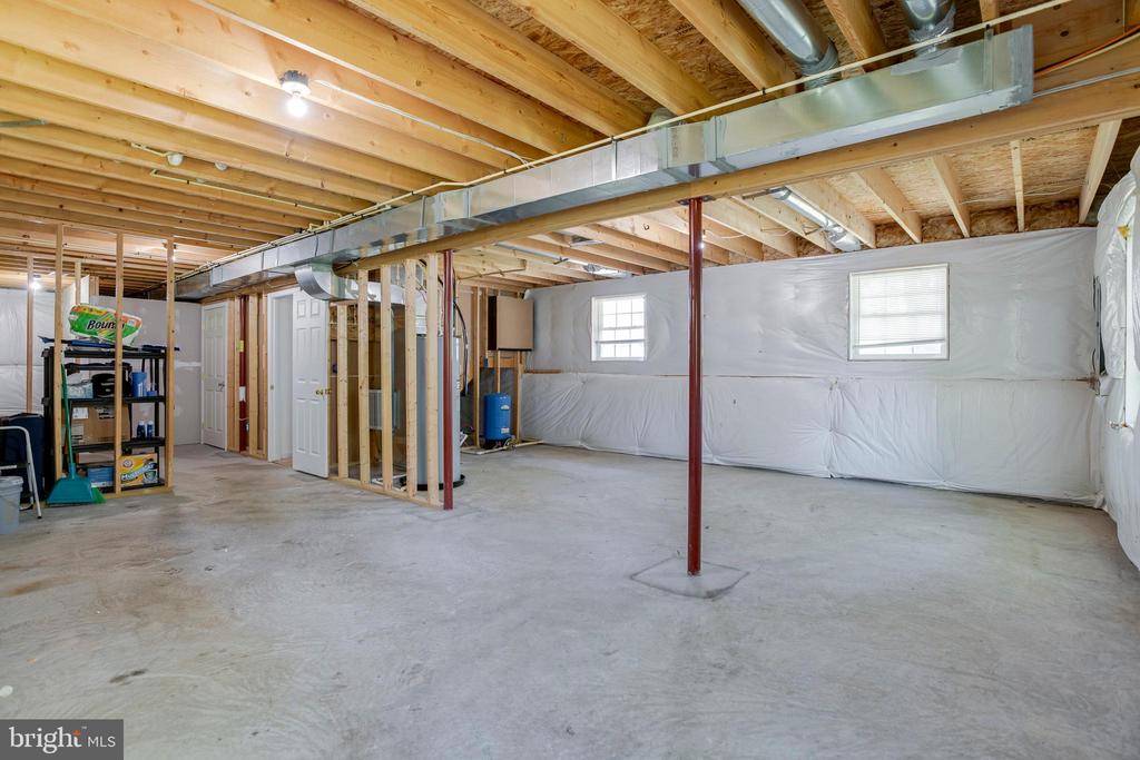 9123 OLD TURNPIKE RD, CULPEPER, Virginia 22701, 4 Bedrooms Bedrooms, ,2 BathroomsBathrooms,Residential,9123 OLD TURNPIKE RD,VACU2013598 MLS # VACU2013598