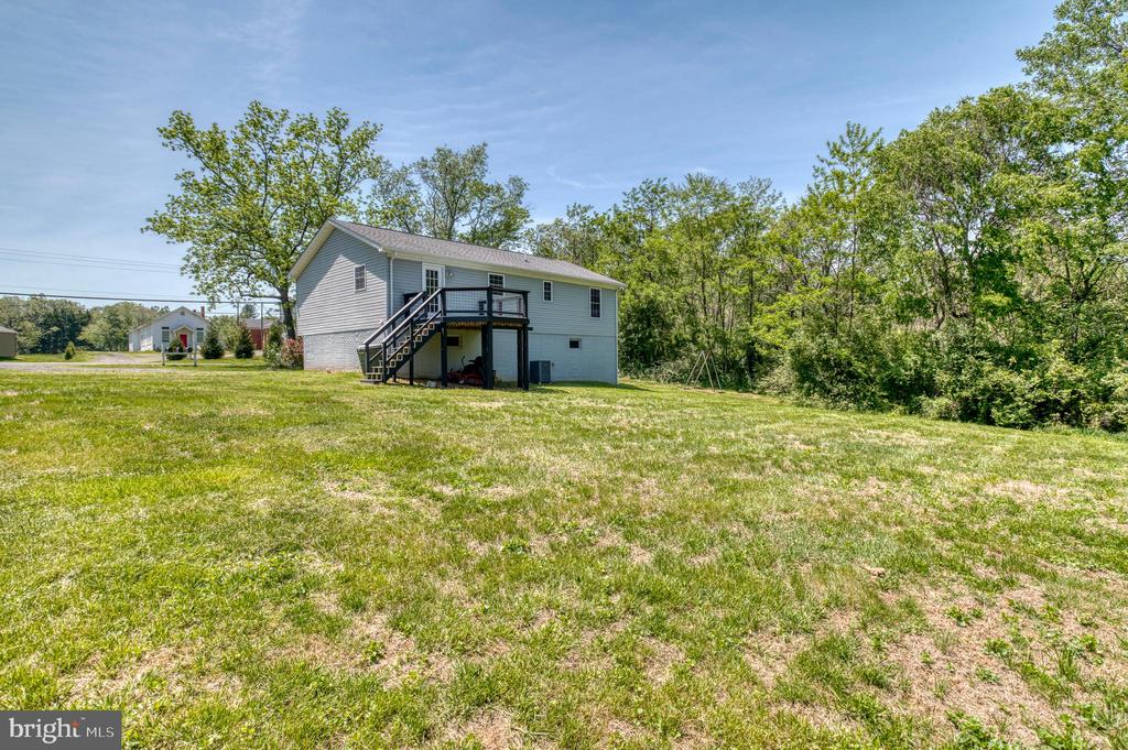 9123 OLD TURNPIKE RD, CULPEPER, Virginia 22701, 4 Bedrooms Bedrooms, ,2 BathroomsBathrooms,Residential,9123 OLD TURNPIKE RD,VACU2013598 MLS # VACU2013598