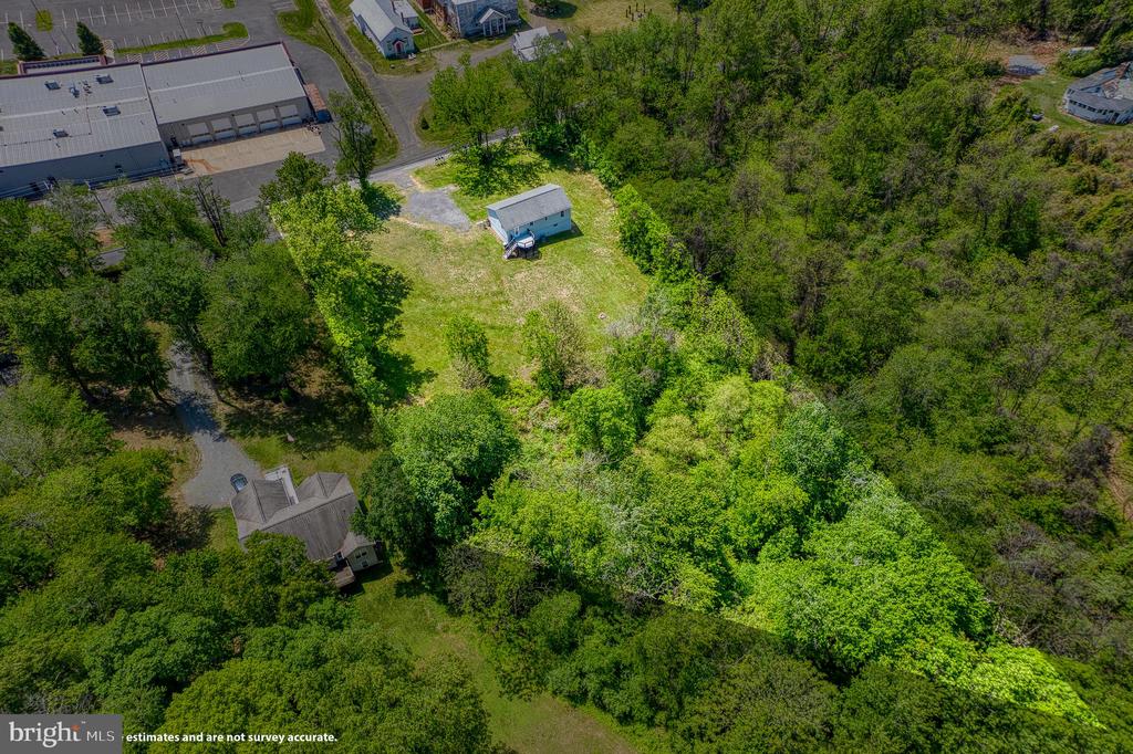 9123 OLD TURNPIKE RD, CULPEPER, Virginia 22701, 4 Bedrooms Bedrooms, ,2 BathroomsBathrooms,Residential,9123 OLD TURNPIKE RD,VACU2013598 MLS # VACU2013598