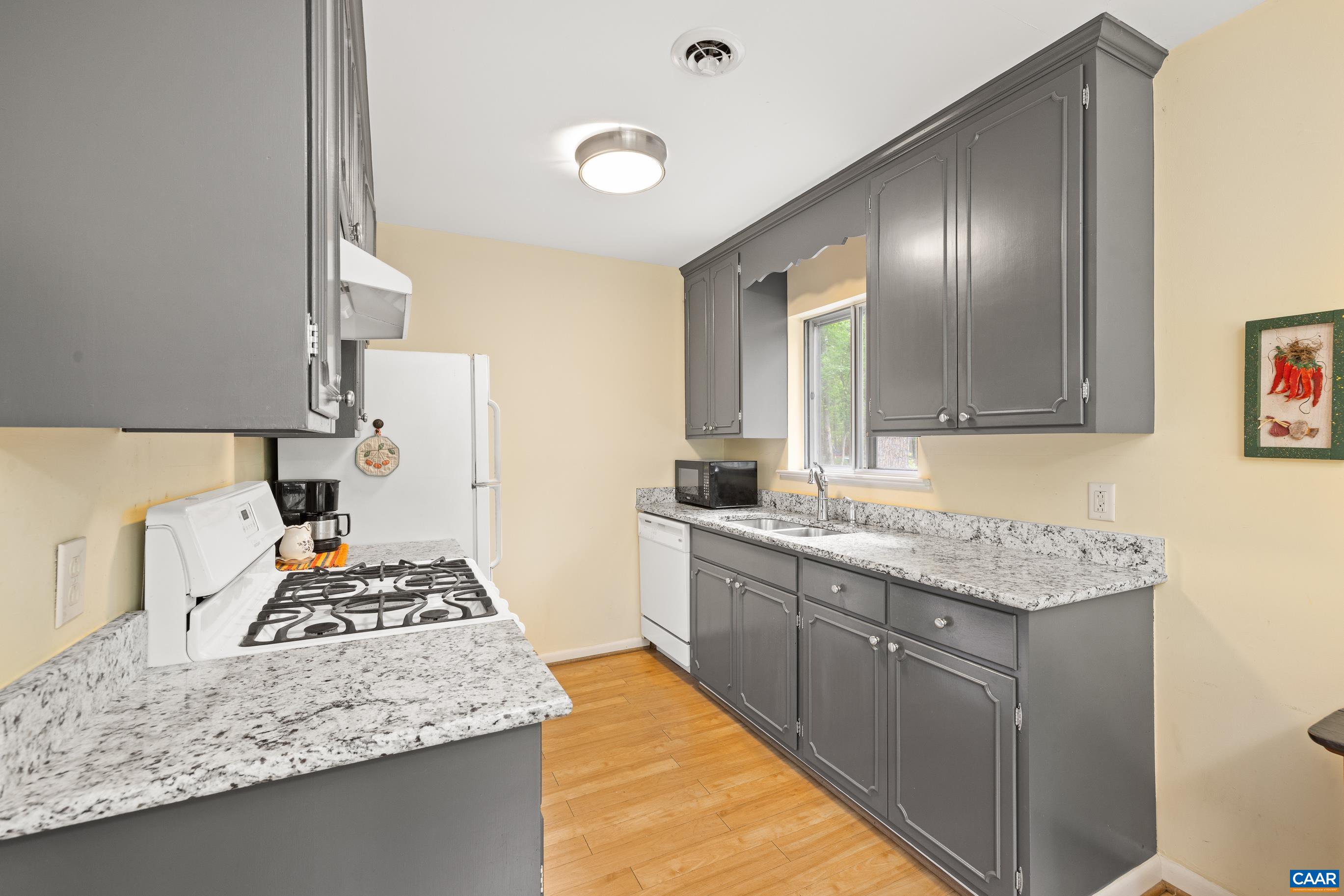 9 GLEN BURNIE RD, PALMYRA, Virginia 22963, 3 Bedrooms Bedrooms, ,2 BathroomsBathrooms,Residential,9 GLEN BURNIE RD,676923 MLS # 676923