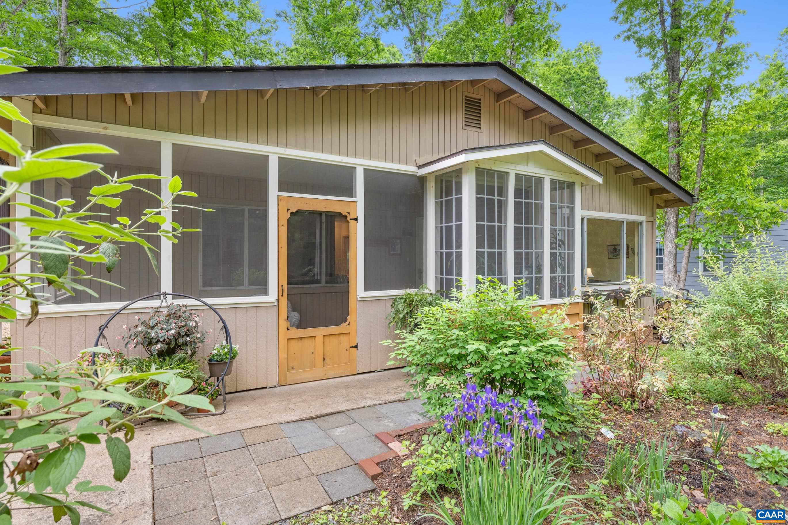 9 GLEN BURNIE RD, PALMYRA, Virginia 22963, 3 Bedrooms Bedrooms, ,2 BathroomsBathrooms,Residential,9 GLEN BURNIE RD,676923 MLS # 676923