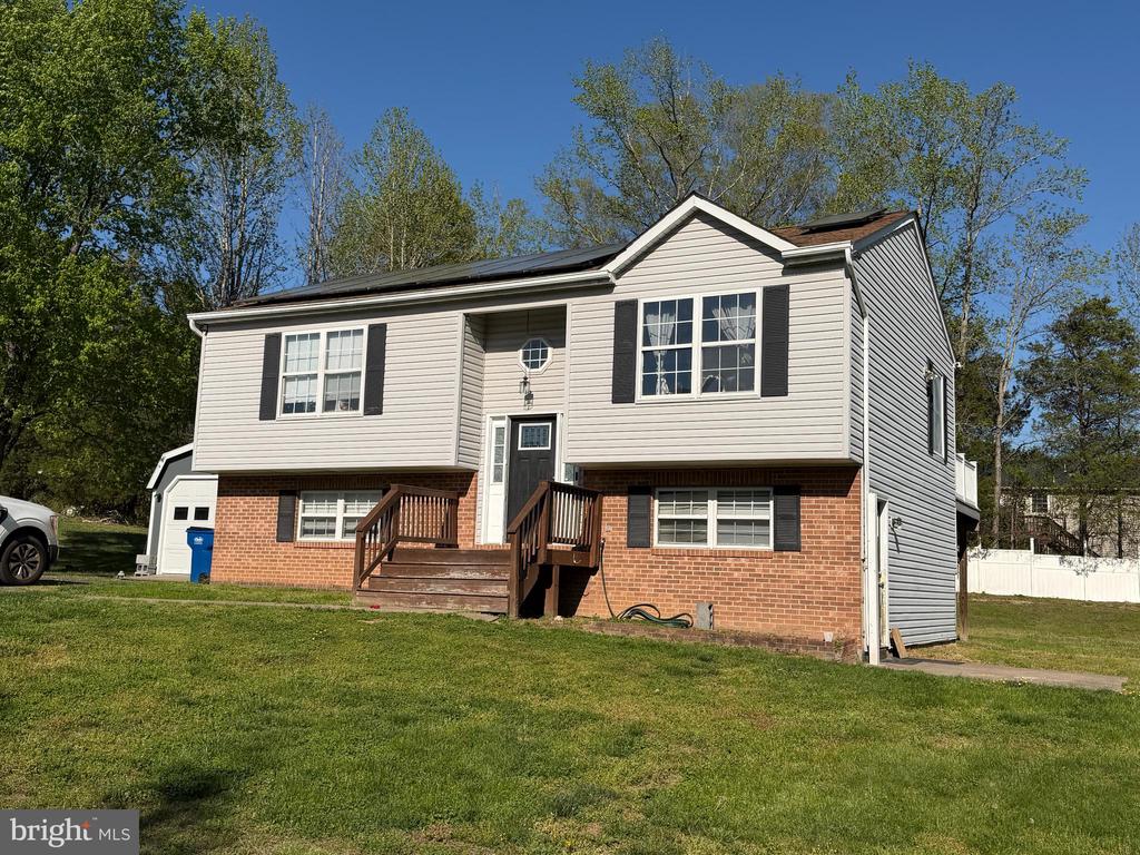 11803 NICHOLAS DR, FREDERICKSBURG, Virginia 22407, 4 Bedrooms Bedrooms, ,2 BathroomsBathrooms,Residential,11803 NICHOLAS DR,VASP2040672 MLS # VASP2040672