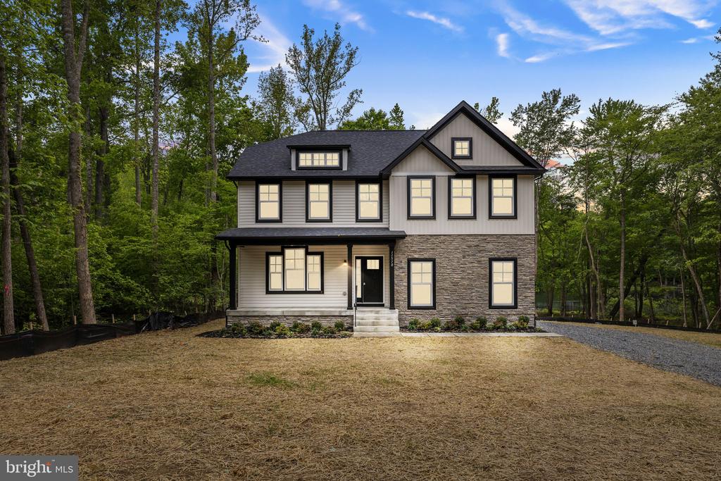 11510 MACFADEN DR, SPOTSYLVANIA, Virginia 22551, 4 Bedrooms Bedrooms, ,2 BathroomsBathrooms,Residential,11510 MACFADEN DR,VASP2041656 MLS # VASP2041656