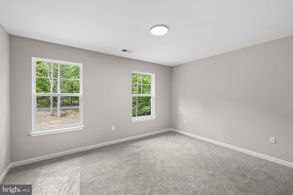 11510 MACFADEN DR, SPOTSYLVANIA, Virginia 22551, 4 Bedrooms Bedrooms, ,2 BathroomsBathrooms,Residential,11510 MACFADEN DR,VASP2041656 MLS # VASP2041656