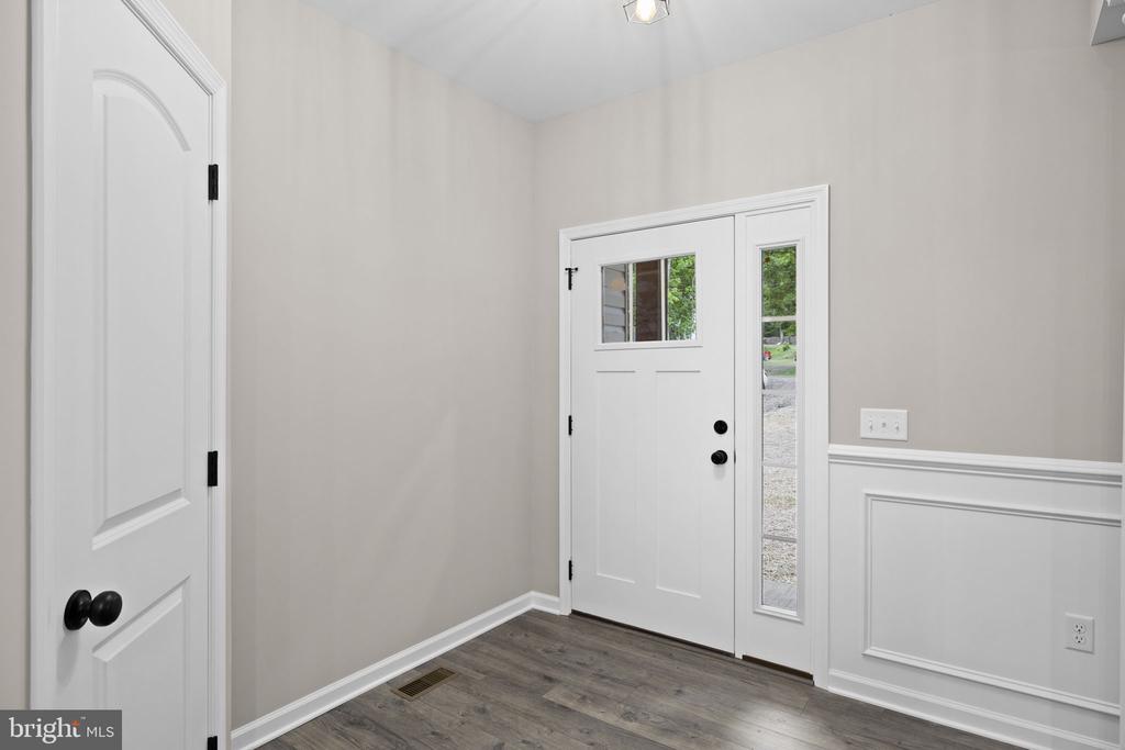 11510 MACFADEN DR, SPOTSYLVANIA, Virginia 22551, 4 Bedrooms Bedrooms, ,2 BathroomsBathrooms,Residential,11510 MACFADEN DR,VASP2041656 MLS # VASP2041656
