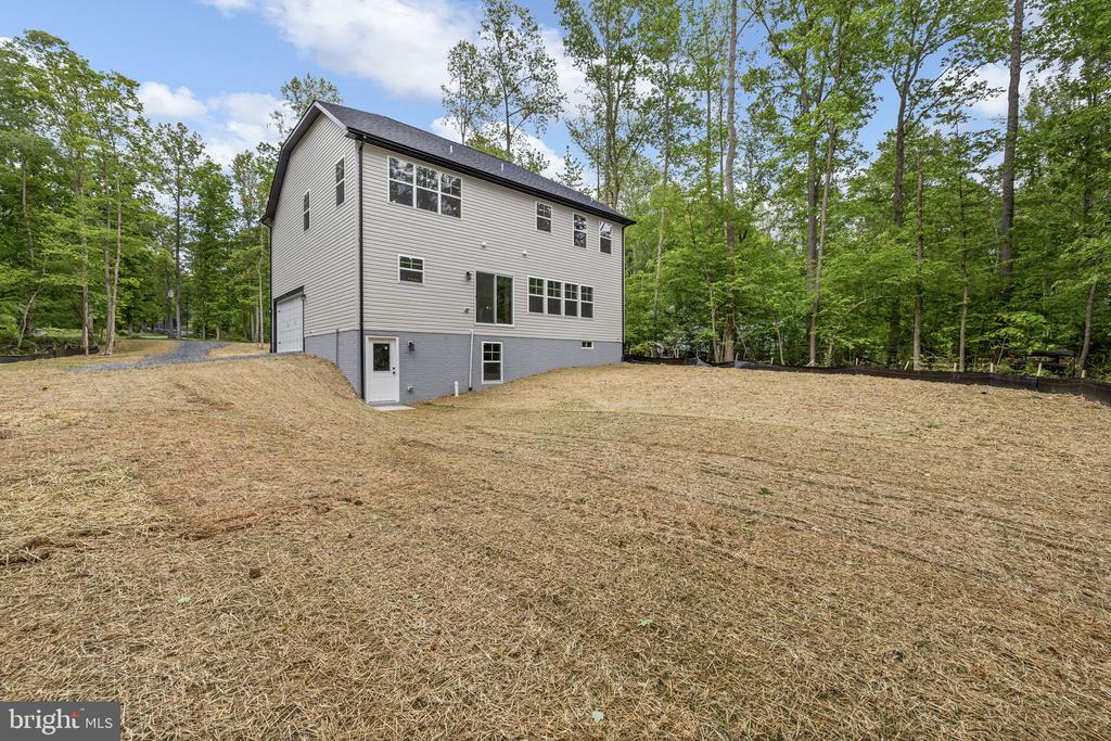 11510 MACFADEN DR, SPOTSYLVANIA, Virginia 22551, 4 Bedrooms Bedrooms, ,2 BathroomsBathrooms,Residential,11510 MACFADEN DR,VASP2041656 MLS # VASP2041656