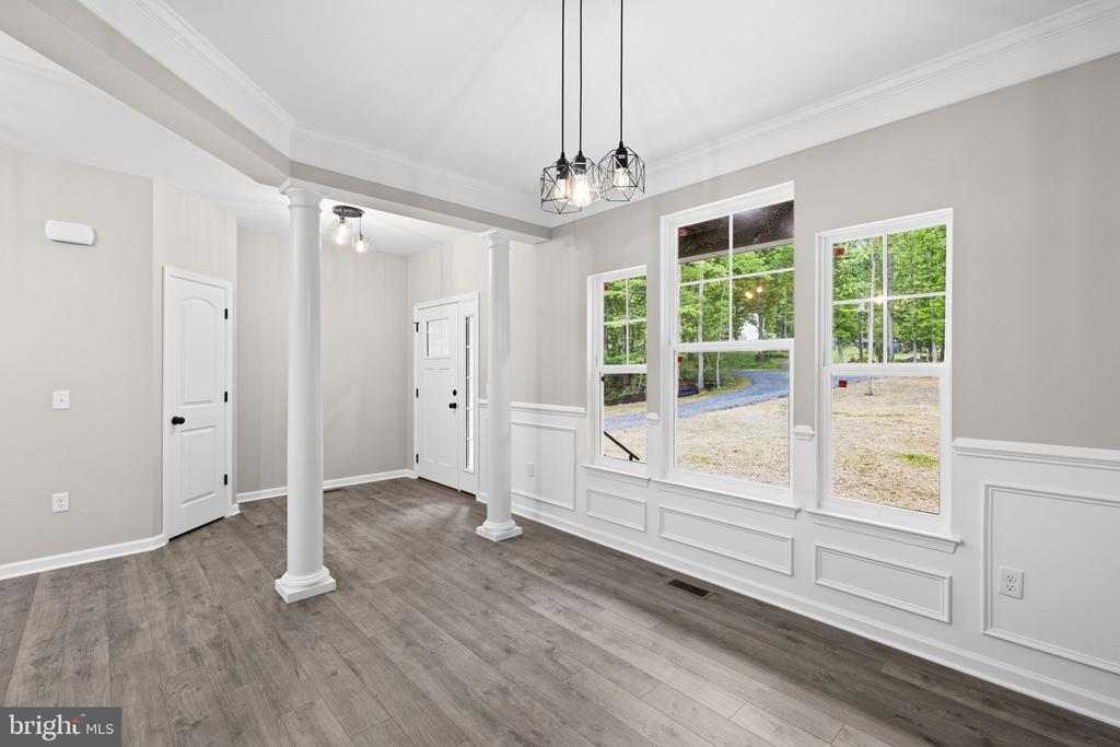 11510 MACFADEN DR, SPOTSYLVANIA, Virginia 22551, 4 Bedrooms Bedrooms, ,2 BathroomsBathrooms,Residential,11510 MACFADEN DR,VASP2041656 MLS # VASP2041656