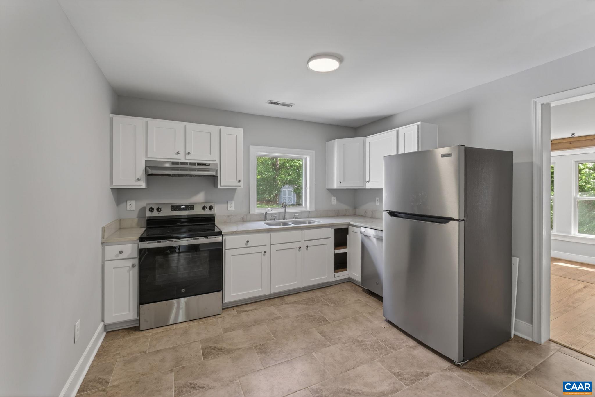 9702 HATTON FERRY RD, SCOTTSVILLE, Virginia 24590, 3 Bedrooms Bedrooms, ,2 BathroomsBathrooms,Residential,9702 HATTON FERRY RD,676840 MLS # 676840