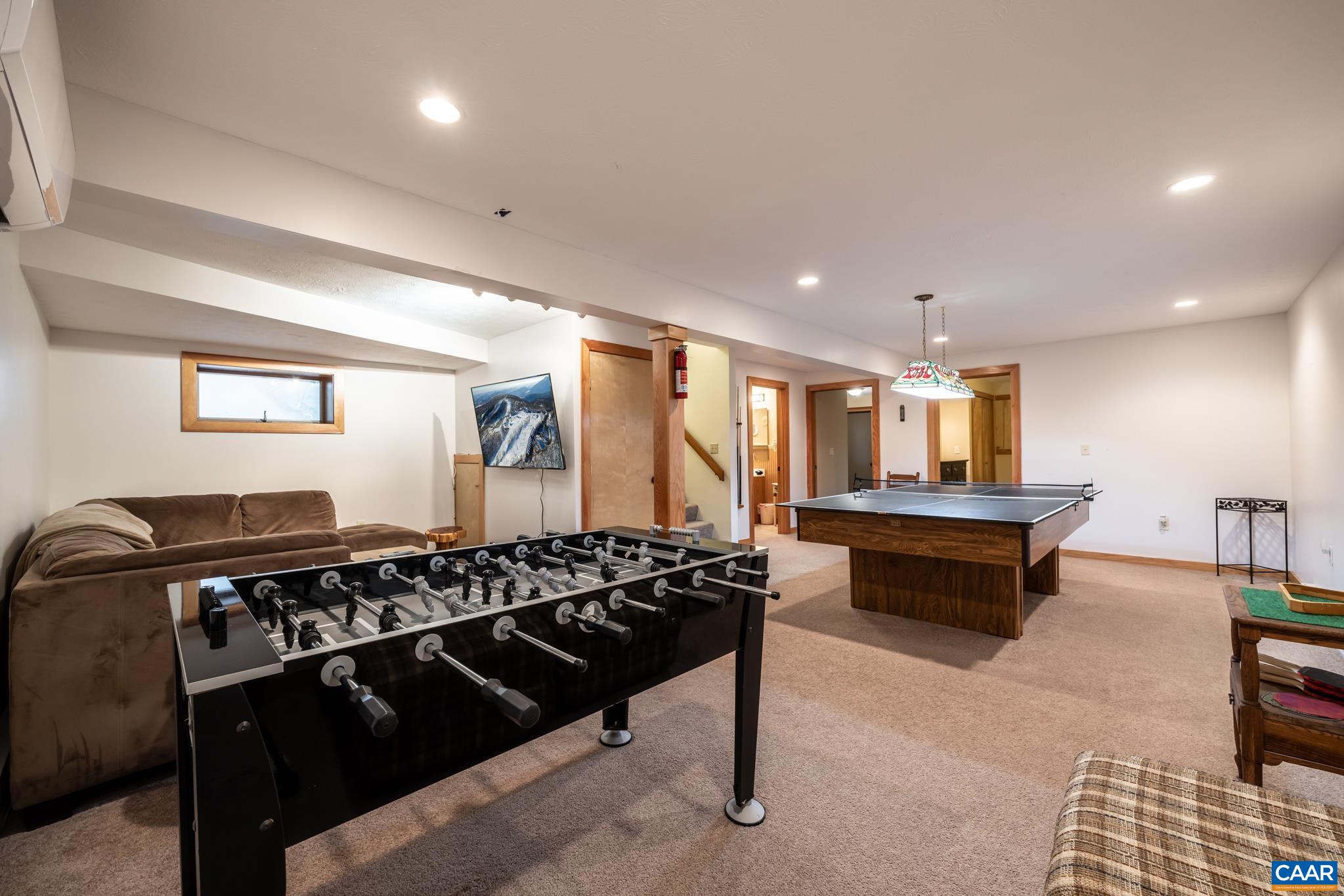 67 S FOREST DR, WINTERGREEN RESORT, Virginia 22967, 4 Bedrooms Bedrooms, ,3 BathroomsBathrooms,Residential,67 S FOREST DR,676949 MLS # 676949