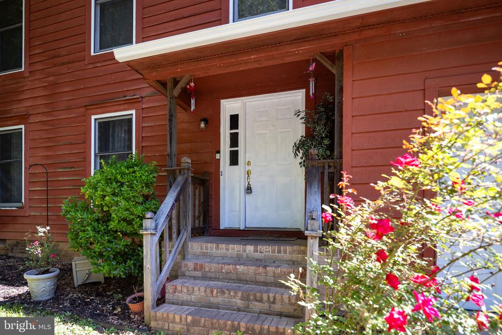 103 MASON ST, LOCUST GROVE, Virginia 22508, 3 Bedrooms Bedrooms, ,2 BathroomsBathrooms,Residential,103 MASON ST,VAOR2014022 MLS # VAOR2014022