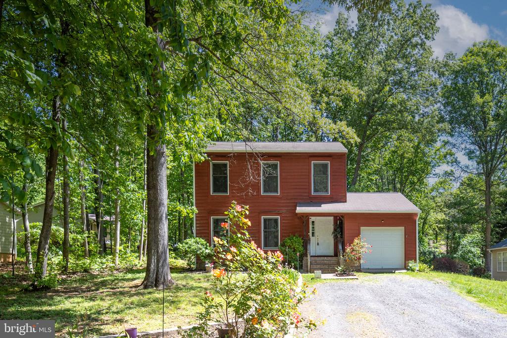 103 MASON ST, LOCUST GROVE, Virginia 22508, 3 Bedrooms Bedrooms, ,2 BathroomsBathrooms,Residential,103 MASON ST,VAOR2014022 MLS # VAOR2014022