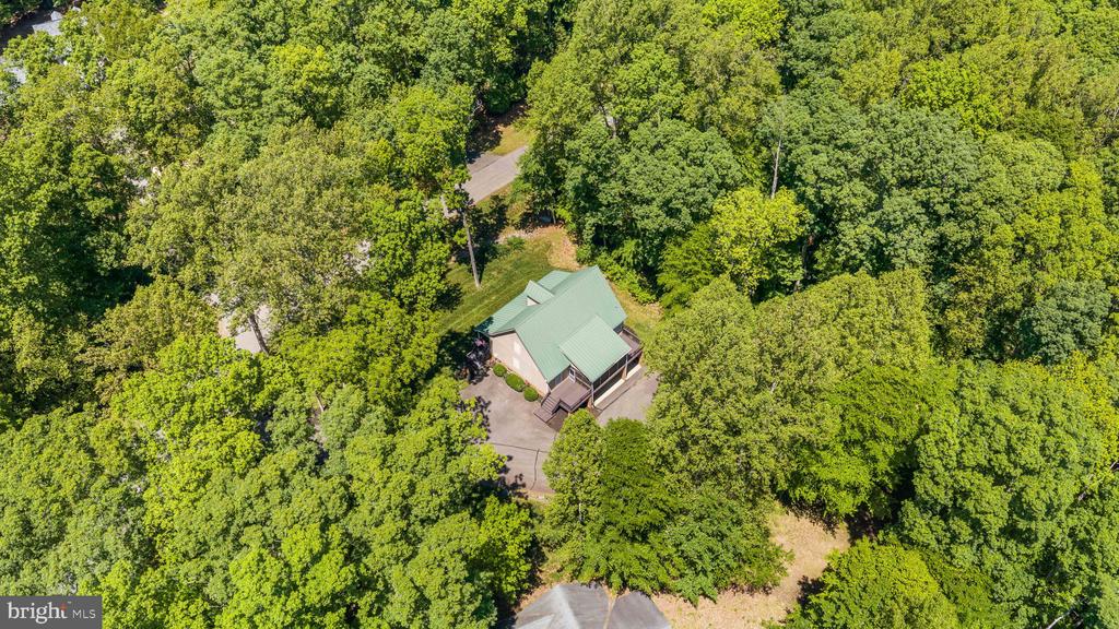 197 OAKLEIGH LN, BUMPASS, Virginia 23024, 5 Bedrooms Bedrooms, ,3 BathroomsBathrooms,Residential,197 OAKLEIGH LN,VALA2009726 MLS # VALA2009726