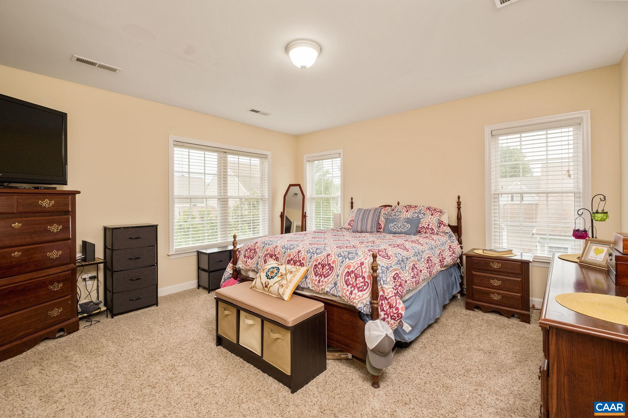 35 PINEY LOOP, ZION CROSSROADS, Virginia 22942, 4 Bedrooms Bedrooms, ,2 BathroomsBathrooms,Residential,35 PINEY LOOP,676370 MLS # 676370