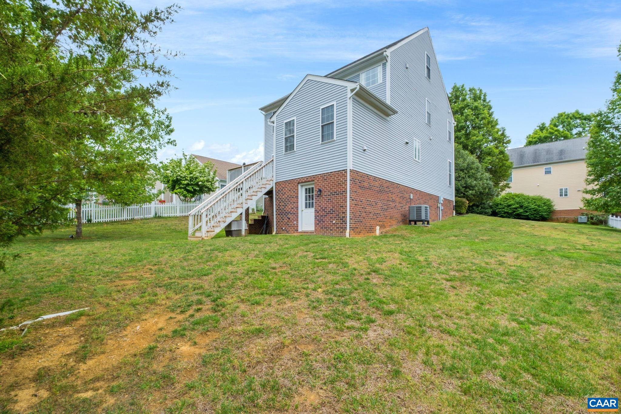 35 PINEY LOOP, ZION CROSSROADS, Virginia 22942, 4 Bedrooms Bedrooms, ,2 BathroomsBathrooms,Residential,35 PINEY LOOP,676370 MLS # 676370