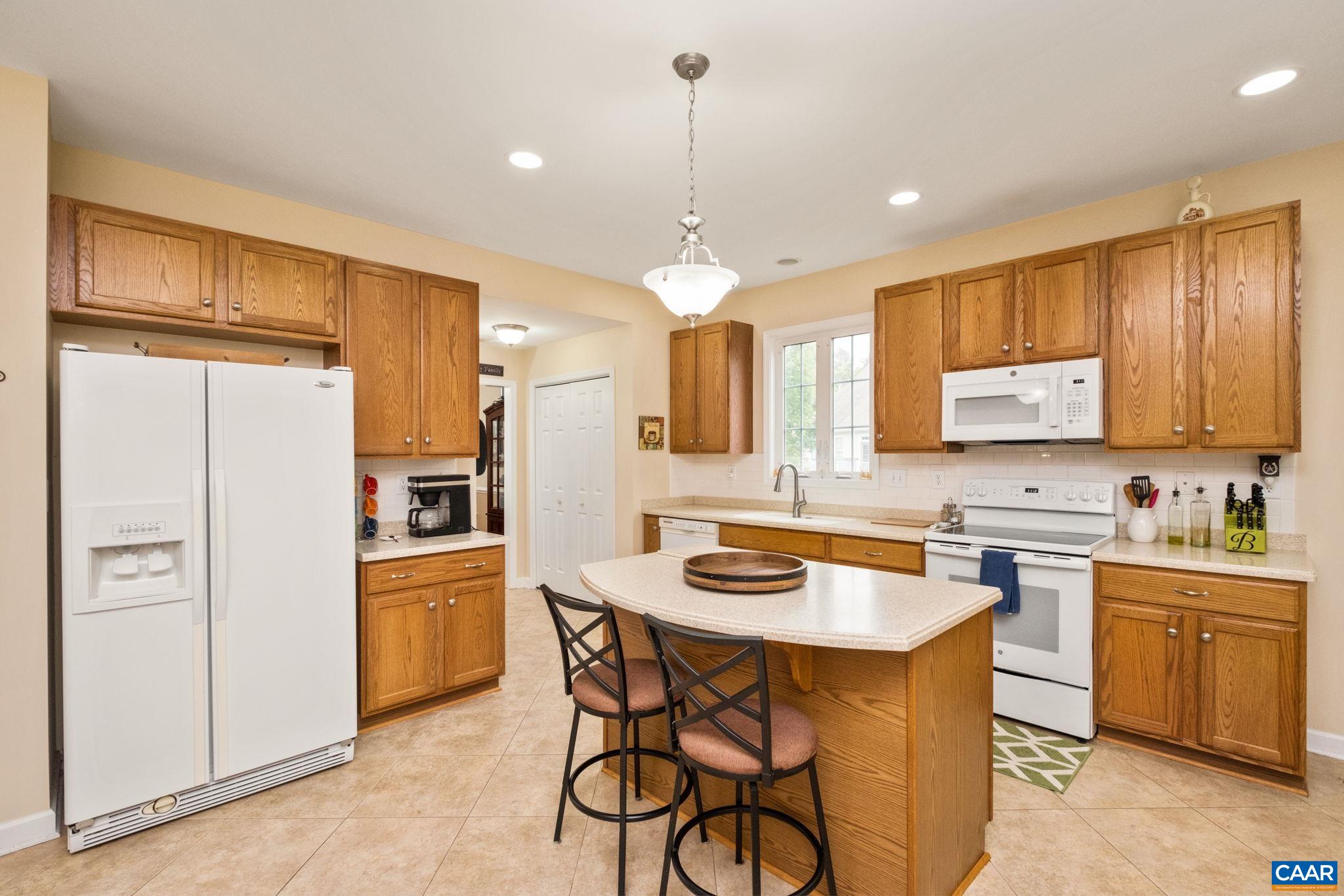 35 PINEY LOOP, ZION CROSSROADS, Virginia 22942, 4 Bedrooms Bedrooms, ,2 BathroomsBathrooms,Residential,35 PINEY LOOP,676370 MLS # 676370