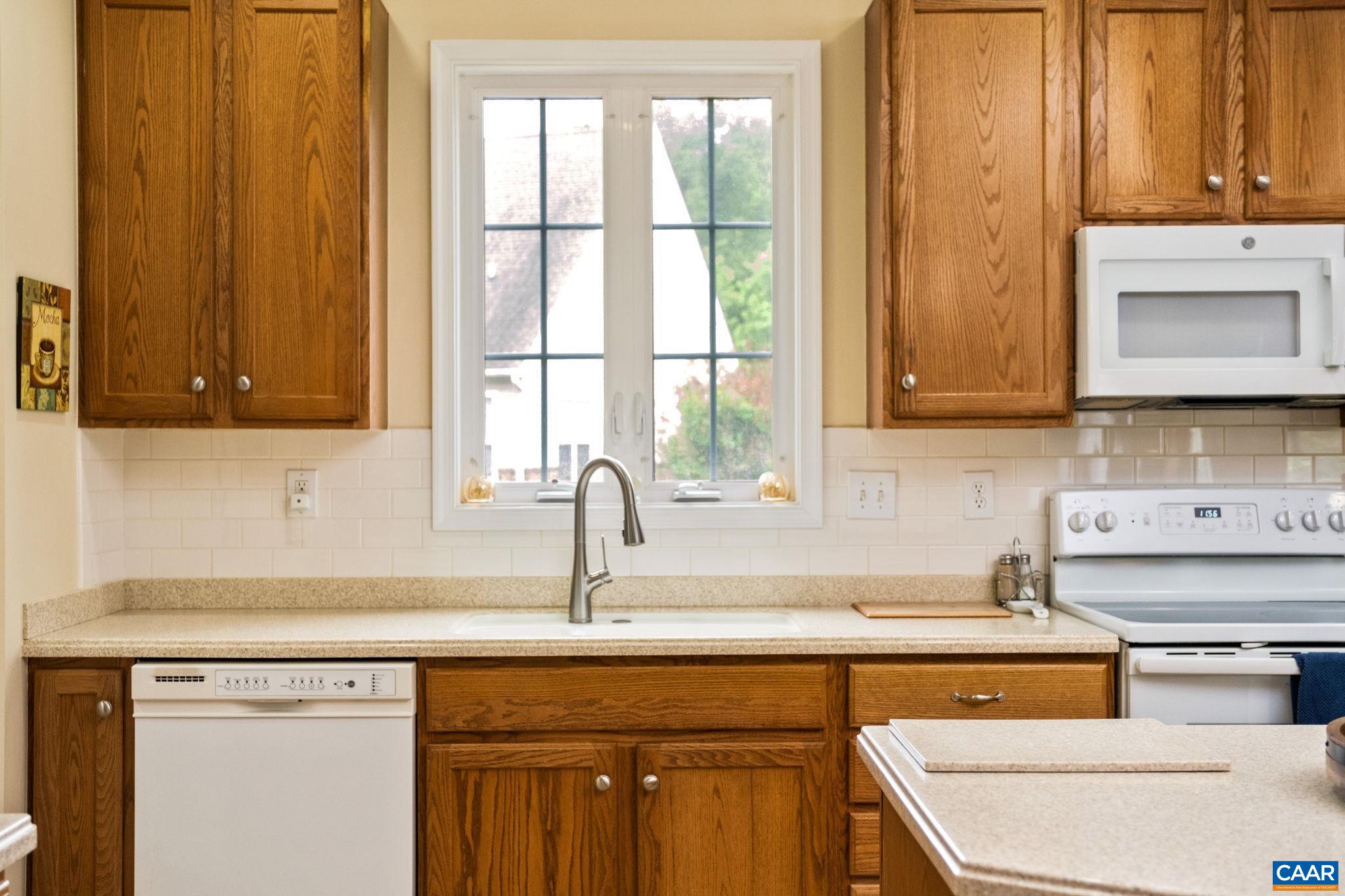 35 PINEY LOOP, ZION CROSSROADS, Virginia 22942, 4 Bedrooms Bedrooms, ,2 BathroomsBathrooms,Residential,35 PINEY LOOP,676370 MLS # 676370