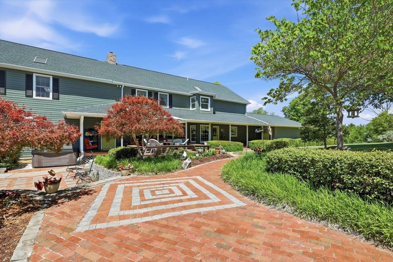 194 DEEP MEADOW DR, FISHERSVILLE, Virginia 22939, 4 Bedrooms Bedrooms, ,3 BathroomsBathrooms,Residential,194 DEEP MEADOW DR,676956 MLS # 676956