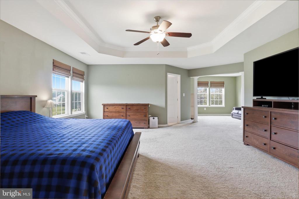 7550 EDINGTON DR, WARRENTON, Virginia 20187, 4 Bedrooms Bedrooms, ,3 BathroomsBathrooms,Residential,7550 EDINGTON DR,VAFQ2021090 MLS # VAFQ2021090