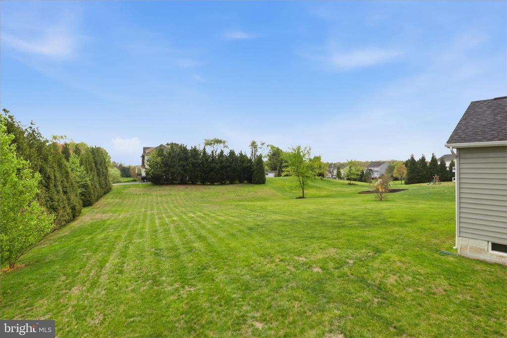 7550 EDINGTON DR, WARRENTON, Virginia 20187, 4 Bedrooms Bedrooms, ,3 BathroomsBathrooms,Residential,7550 EDINGTON DR,VAFQ2021090 MLS # VAFQ2021090
